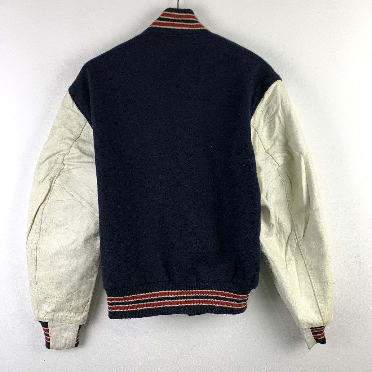 Golden Bear × Vintage 🔥NK117🔥Vintage Golden Bear Plain Leather varsity jackets Size US M / EU 48-50 / 2 - 3 Thumbnail