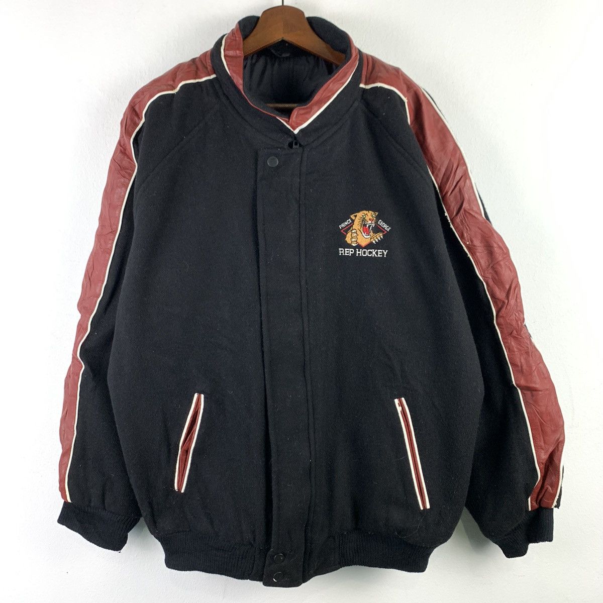 Other 🔥NK111🔥CANADA sportswear REP HOCKEY jackets Size US XL / EU 56 / 4 - 1 Thumbnail