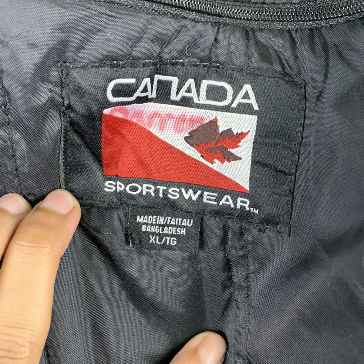 Other 🔥NK111🔥CANADA sportswear REP HOCKEY jackets Size US XL / EU 56 / 4 - 7 Thumbnail