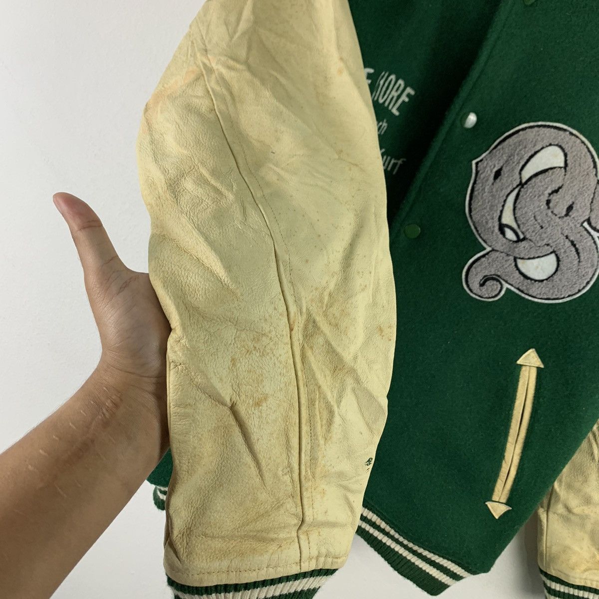 Japanese Brand × Vintage 🔥NS381🔥vintage OFF SHORE Green varsity jackets Size US M / EU 48-50 / 2 - 7 Thumbnail