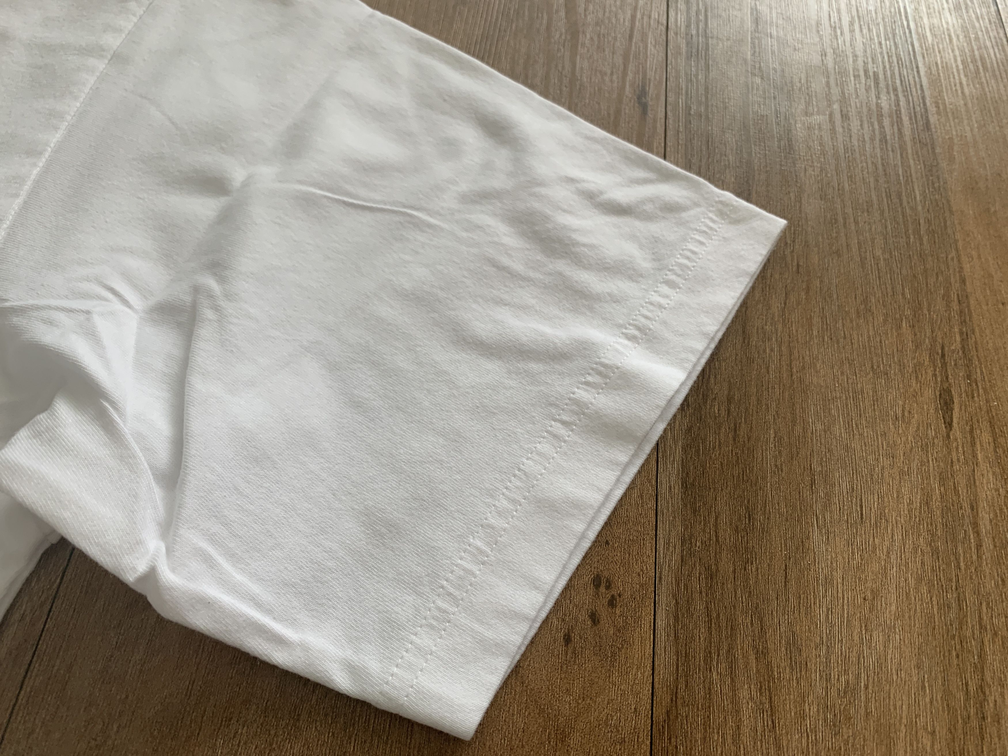 Billie Eilish × Takashi Murakami × Uniqlo Large L UNIQLO BILLIE EILISH TAKASHI MURAKAMI WHITE T-SHIRT Size US L / EU 52-54 / 3 - 5 Thumbnail