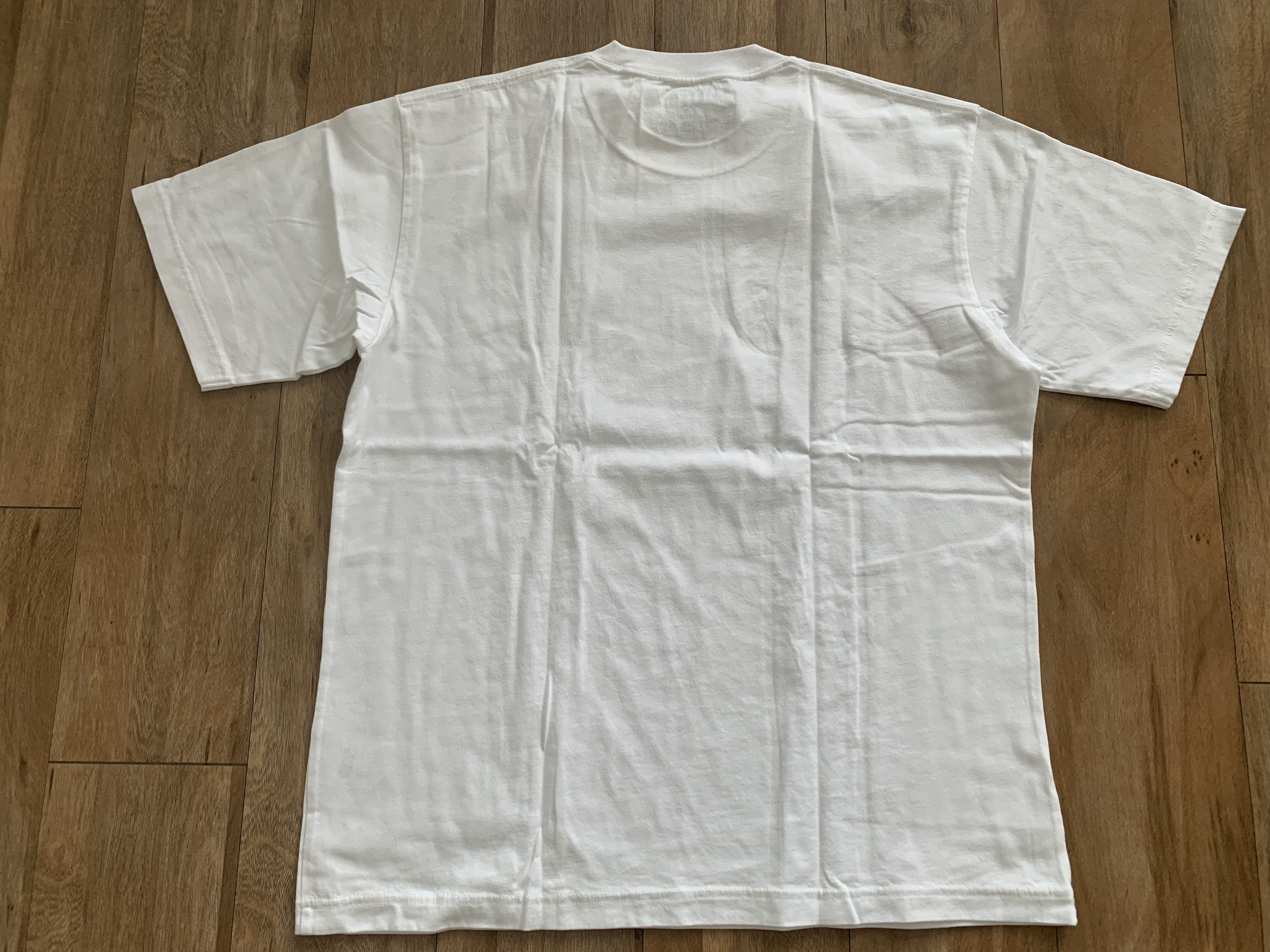 Billie Eilish × Takashi Murakami × Uniqlo Large L UNIQLO BILLIE EILISH TAKASHI MURAKAMI WHITE T-SHIRT Size US L / EU 52-54 / 3 - 4 Thumbnail