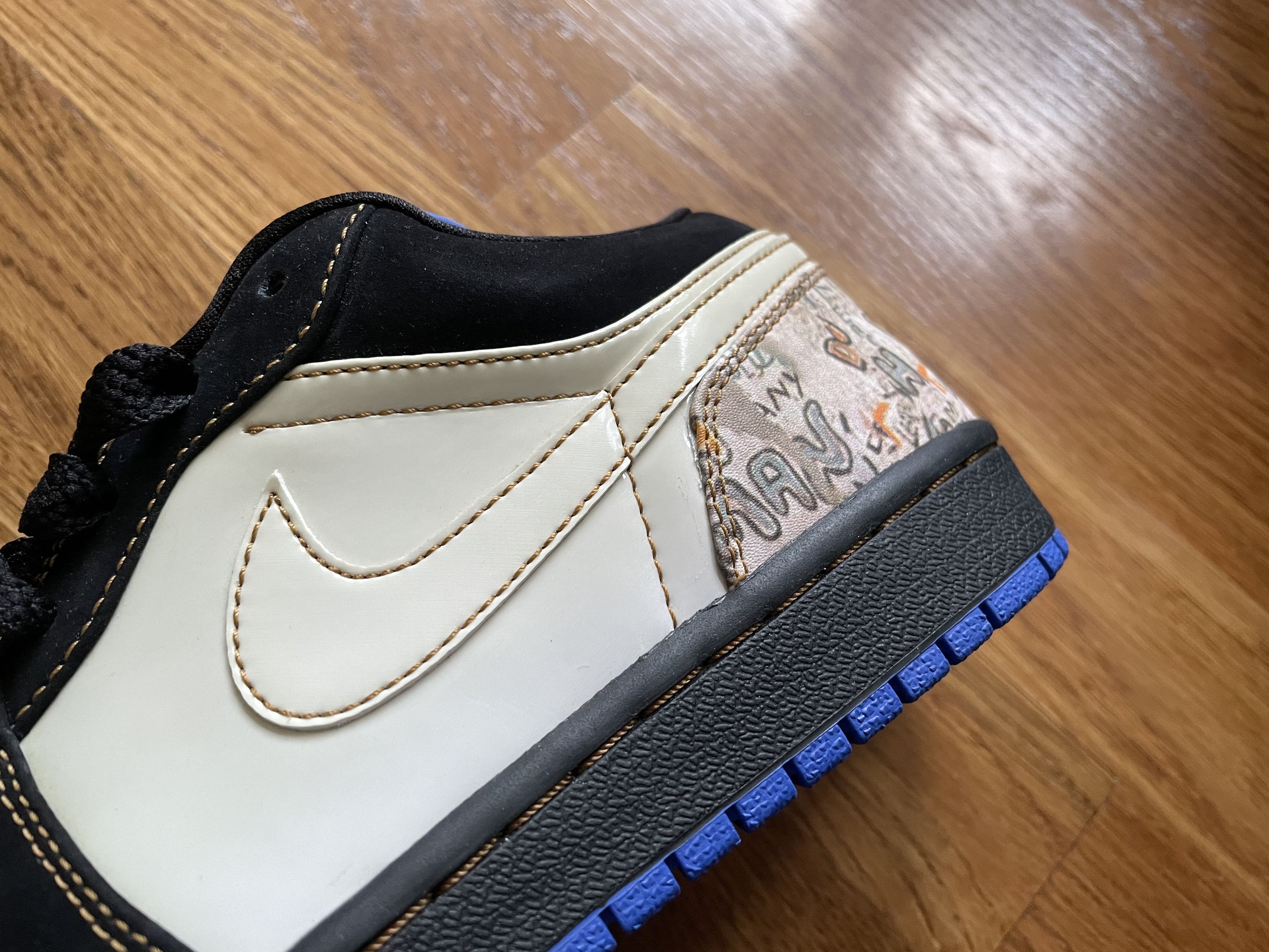 Jordan Brand 8 SHIPS FAST Jordan 1 Phat Low Black Metallic Silver OG SE Size US 8 / EU 41 - 7 Thumbnail