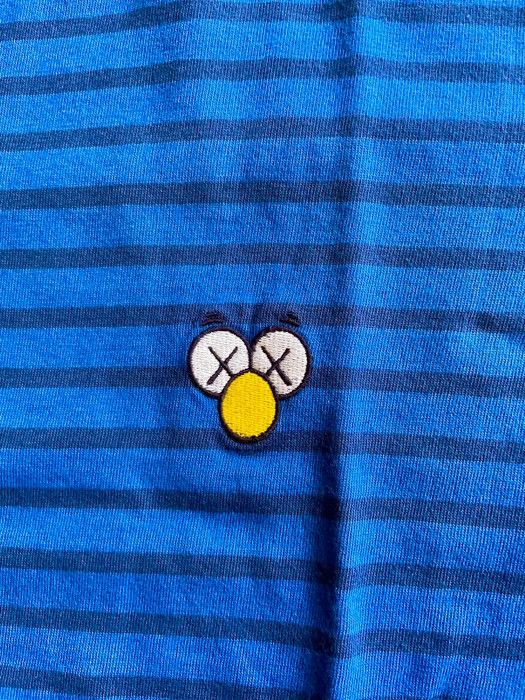 Kaws × Uniqlo Extra Large XL UT Blue BFF Striped Tee Shirt Figure First Size US XL / EU 56 / 4 - 2 Thumbnail