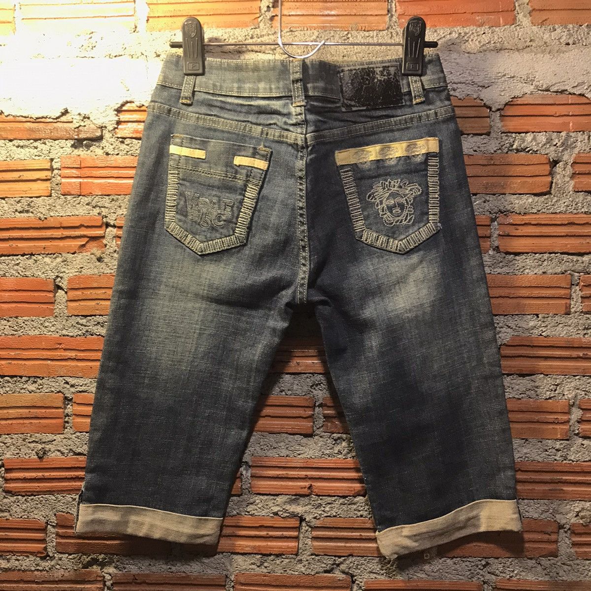 Versace Versace Classic V2 Denim Shorts Y2K Size 28" / US 6 / IT 42 - 2 Thumbnail