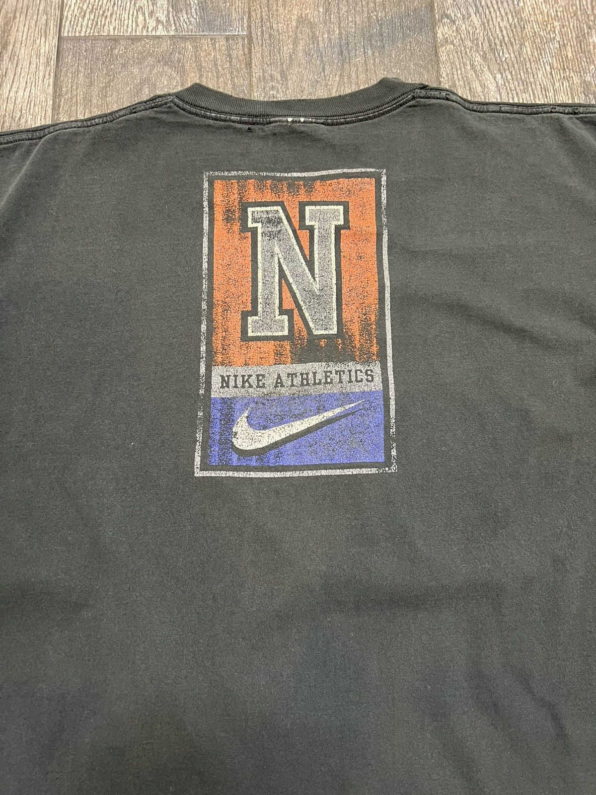 Nike Faded 90’s Nike athletics t shirt large Size US L / EU 52-54 / 3 - 2 Thumbnail