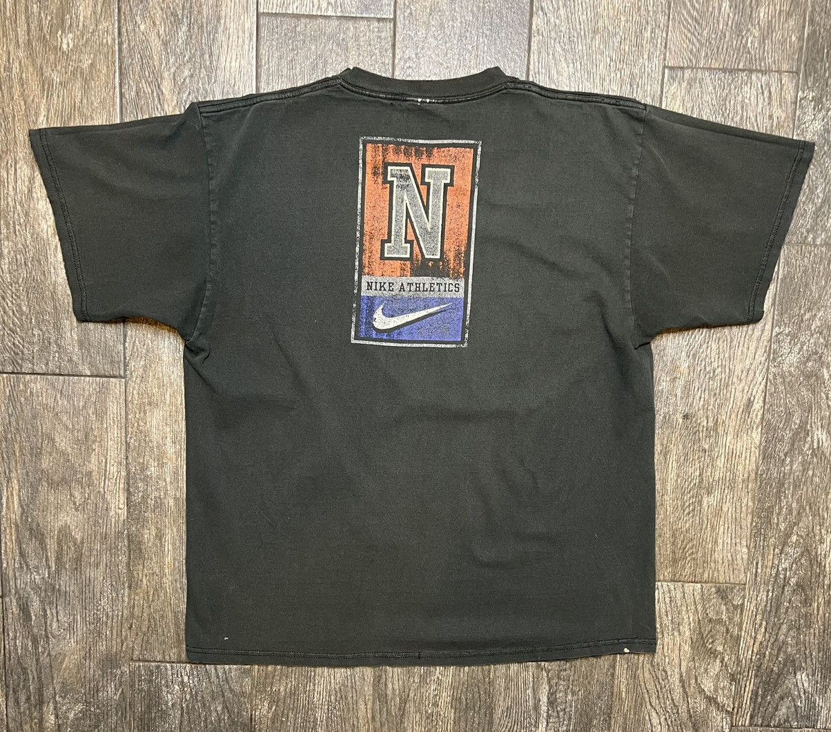 Nike Faded 90’s Nike athletics t shirt large Size US L / EU 52-54 / 3 - 1 Thumbnail