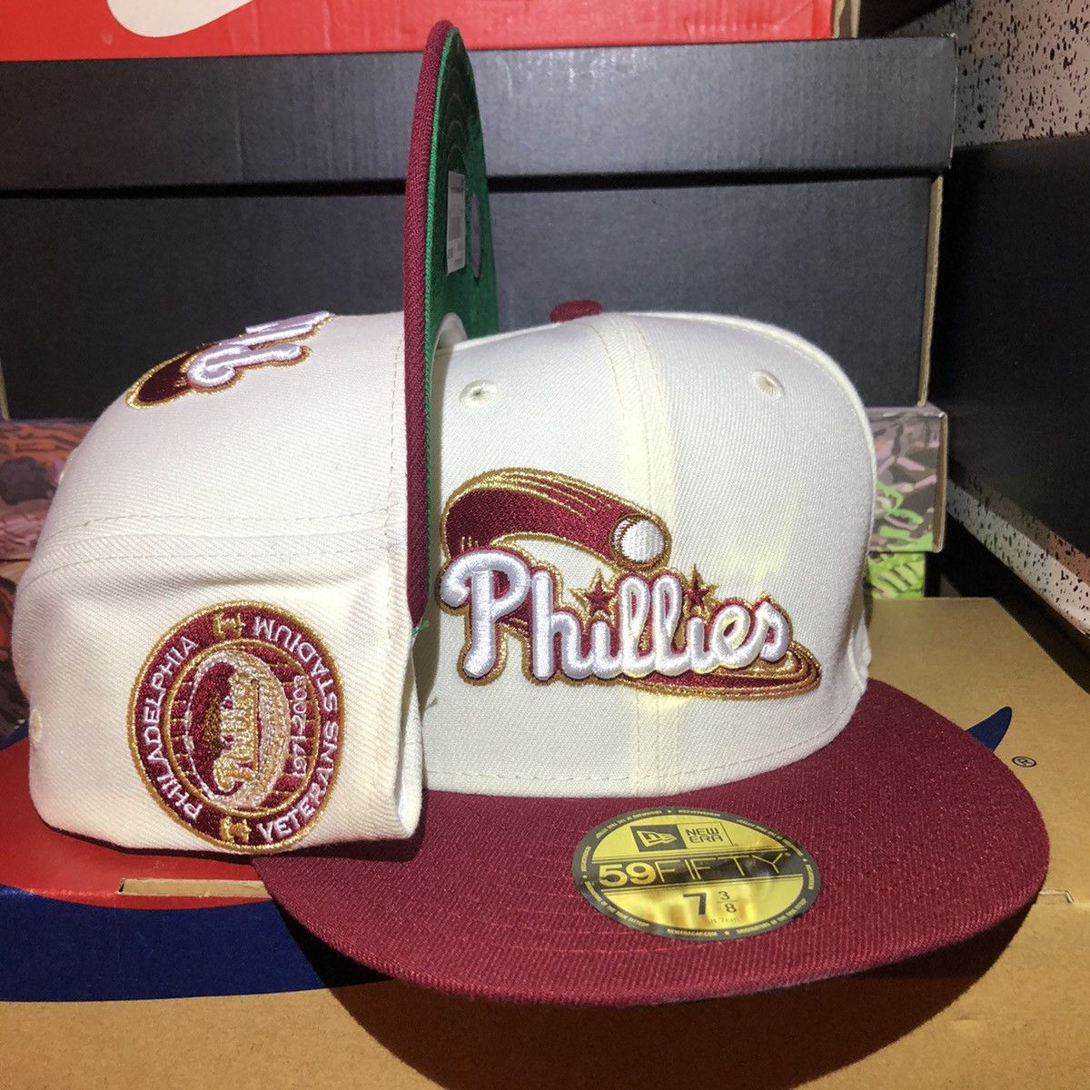 Hat Club New store Era “Rolling Papers” Philadephia Phillies Veterans Patch Size 7 3/8