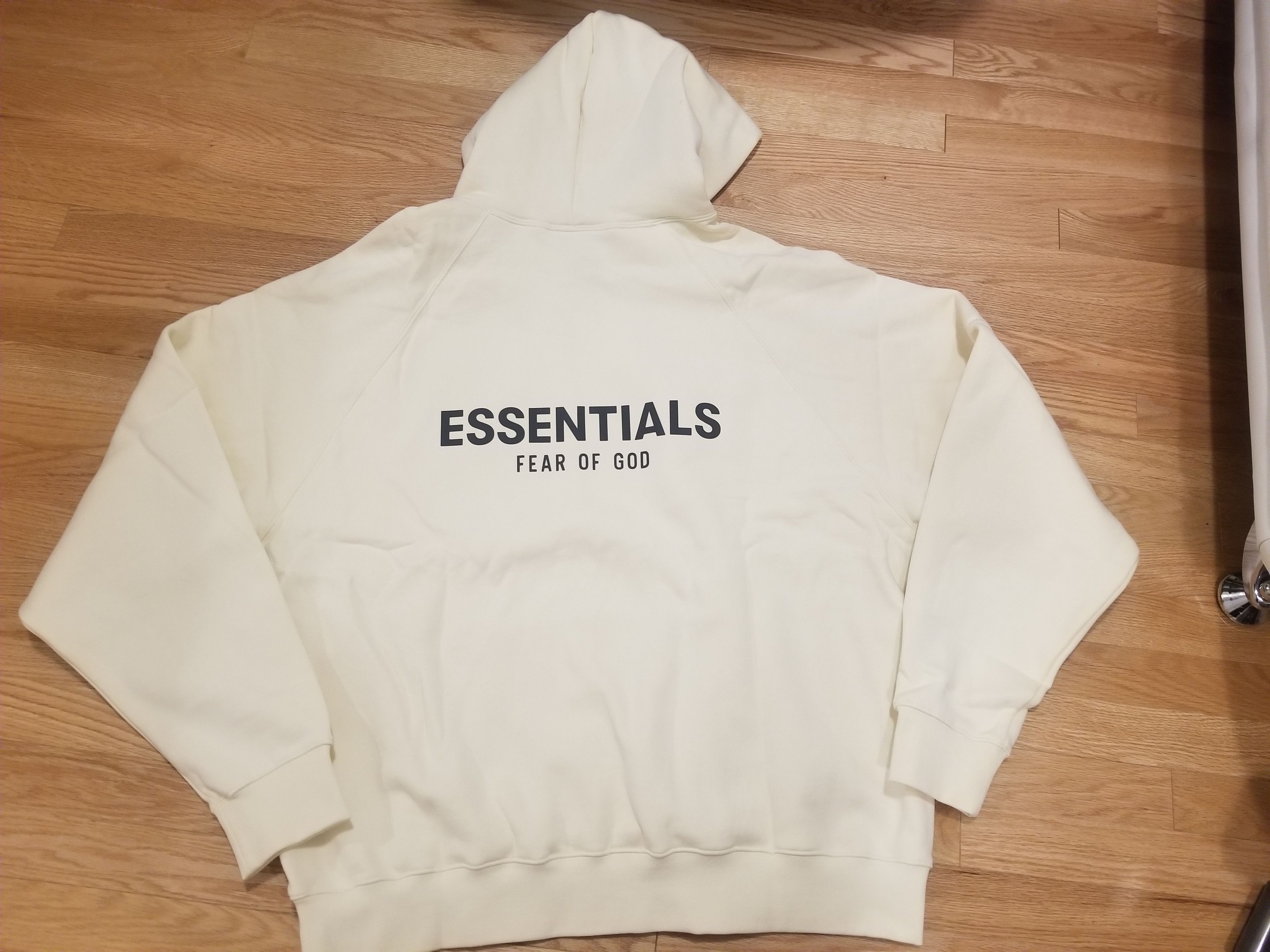 Selling FOG Essentials (SS21) Hoodie Creme