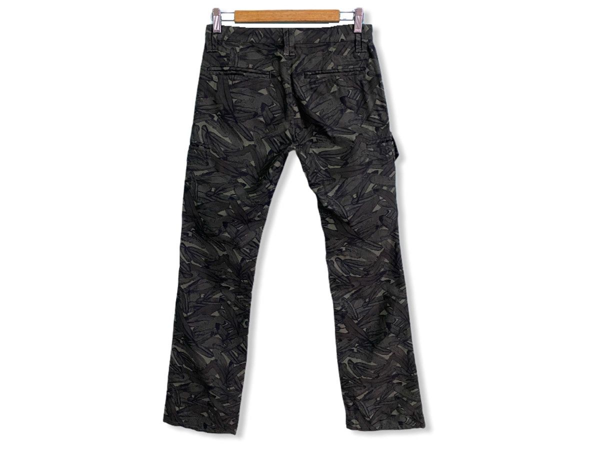 Japanese Brand JAPANESE DESIGNER ROAR MADE IN JAPAN X GUNS PRINTED FULL Size US 28 / EU 44 - 5 Thumbnail