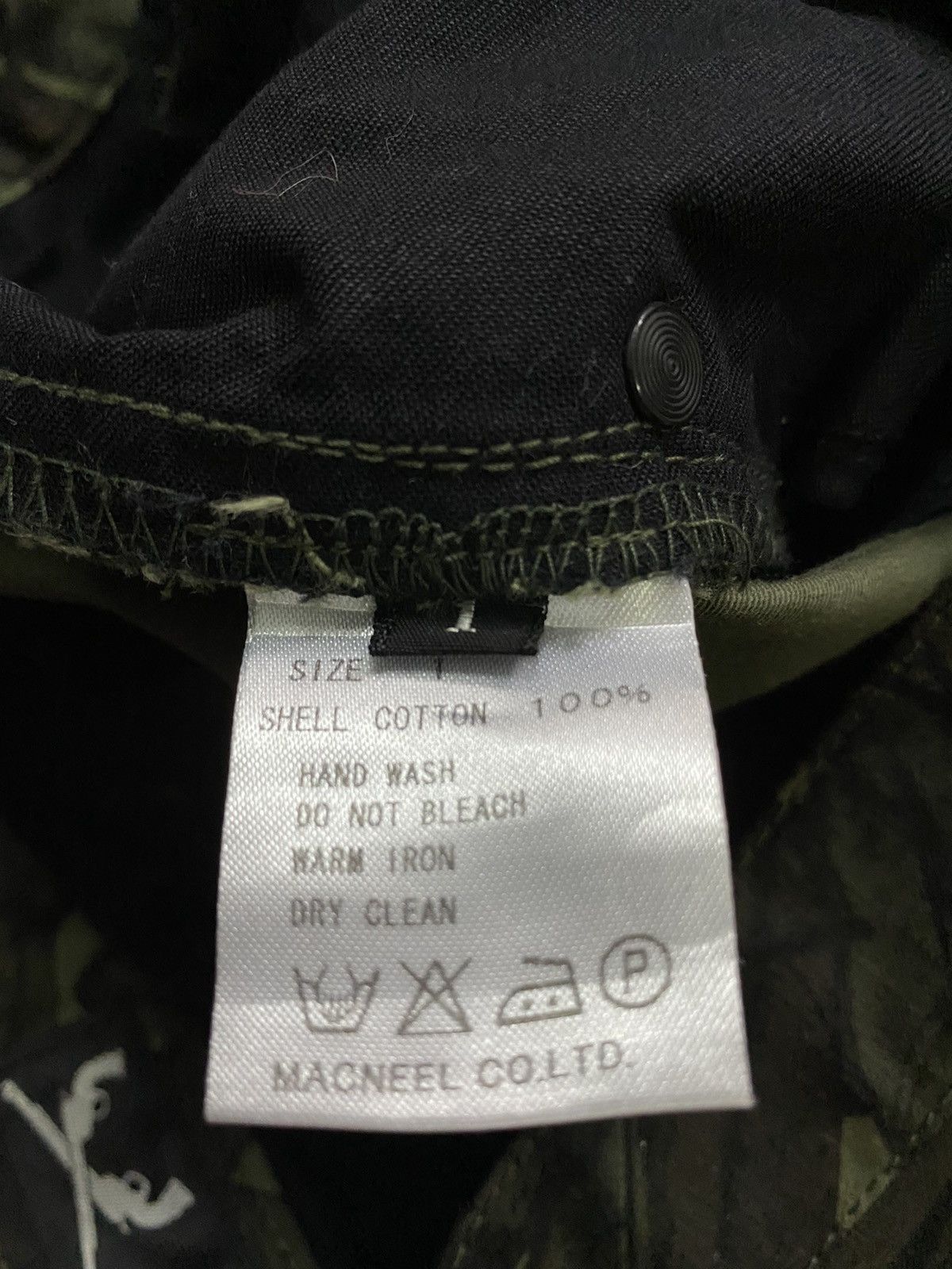 Japanese Brand JAPANESE DESIGNER ROAR MADE IN JAPAN X GUNS PRINTED FULL Size US 28 / EU 44 - 6 Thumbnail
