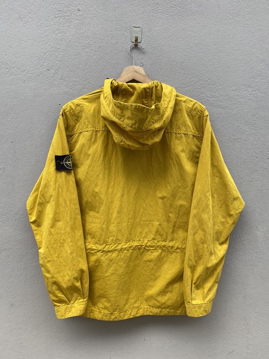 Liam gallagher 2024 yellow stone island