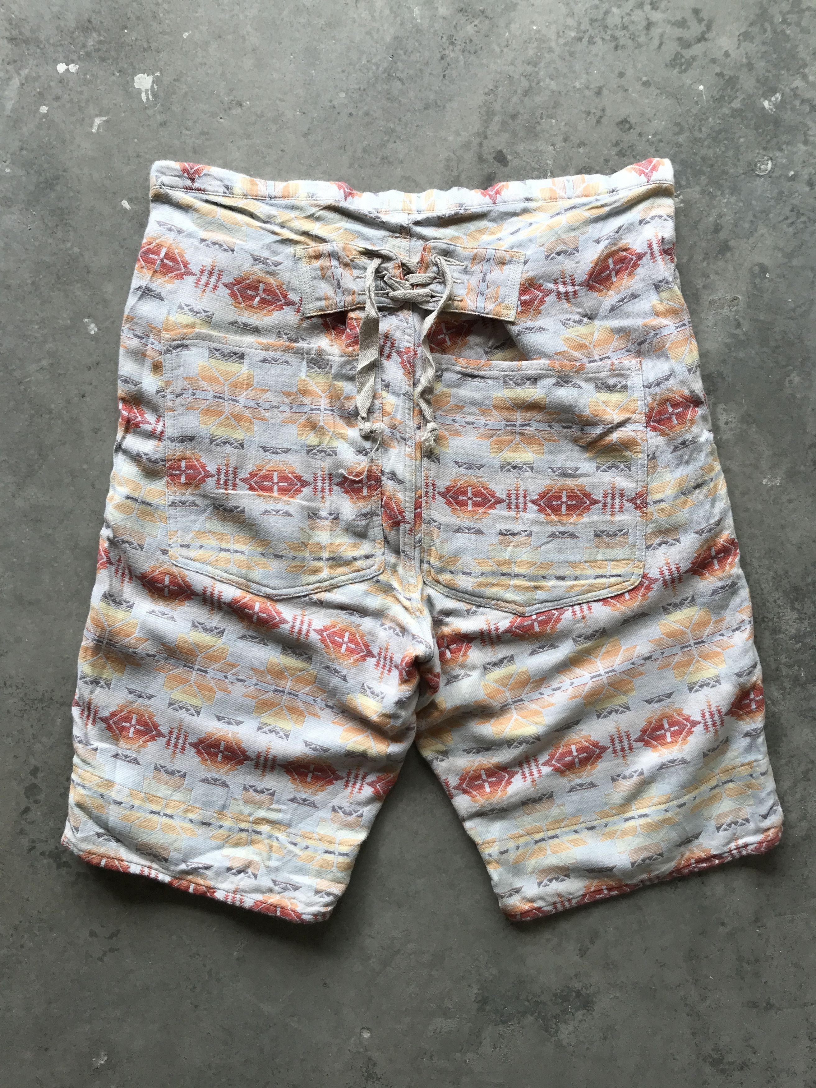 Japanese Brand × Journal Standard JS HOMESTED NAVAJO Axtec Motive Short Pant Size US 31 - 6 Thumbnail