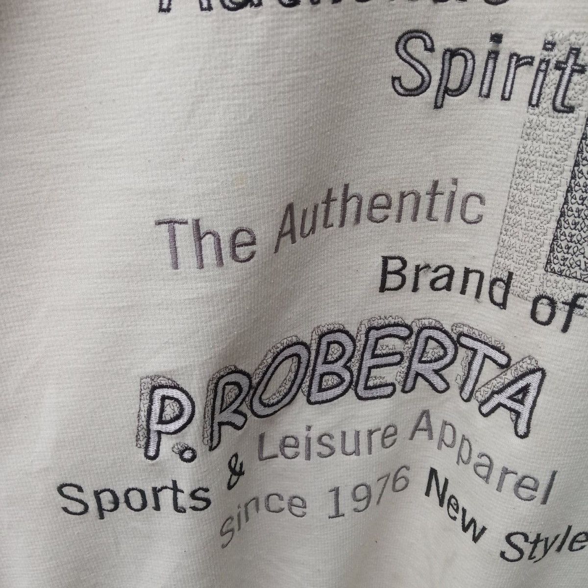 Other Vintage paolo roberta embroidered sweatshirt pullover Size US L / EU 52-54 / 3 - 5 Thumbnail