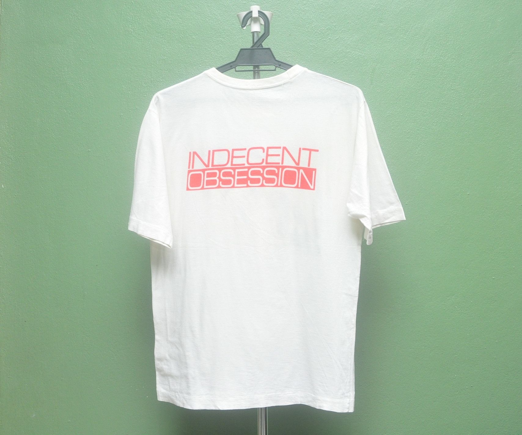 Band Tees × Japanese Brand × Vintage Vintage Indecent Obsession White Shirt Size US M / EU 48-50 / 2 - 4 Thumbnail