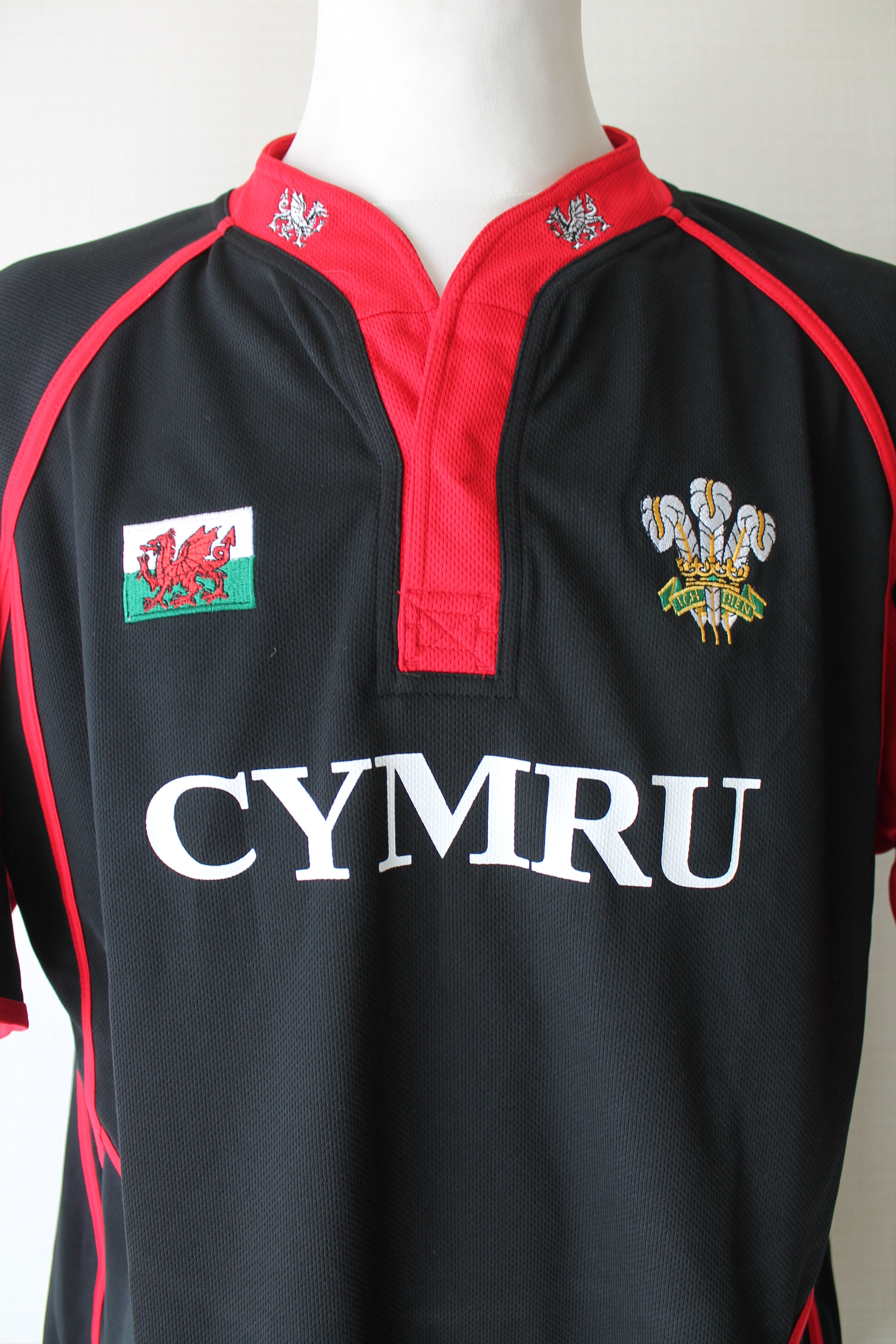 Other Manav Official Wales Cymru National team Rugby Jersey Shirt Size US XXL / EU 58 / 5 - 9 Thumbnail
