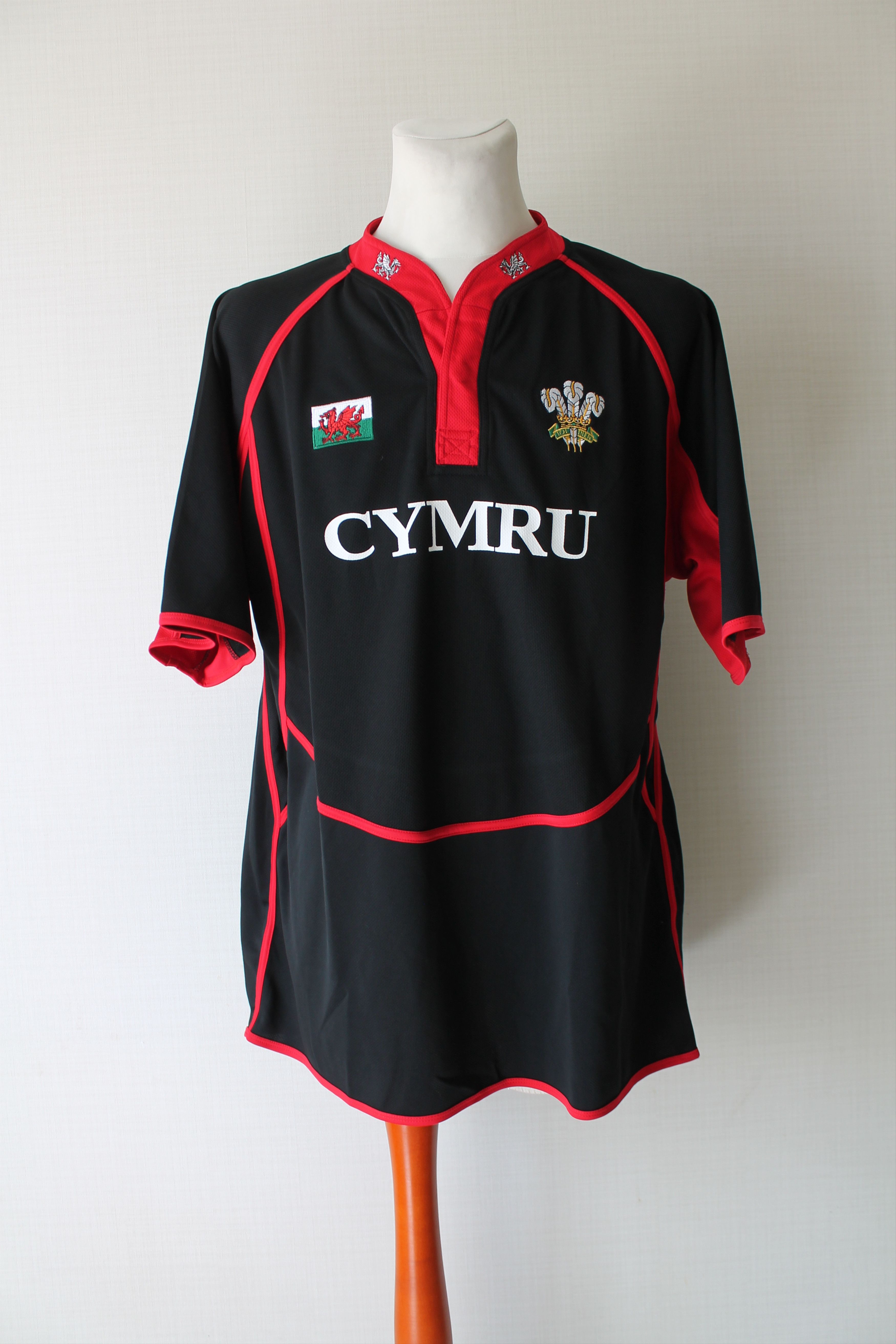 Other Manav Official Wales Cymru National team Rugby Jersey Shirt Size US XXL / EU 58 / 5 - 1 Thumbnail