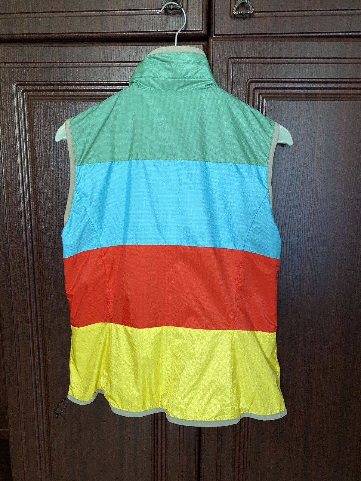Bogner Bogner Golf Zola Vest WMNS Hawaii Sports Jacket Size M / US 6-8 / IT 42-44 - 5 Thumbnail