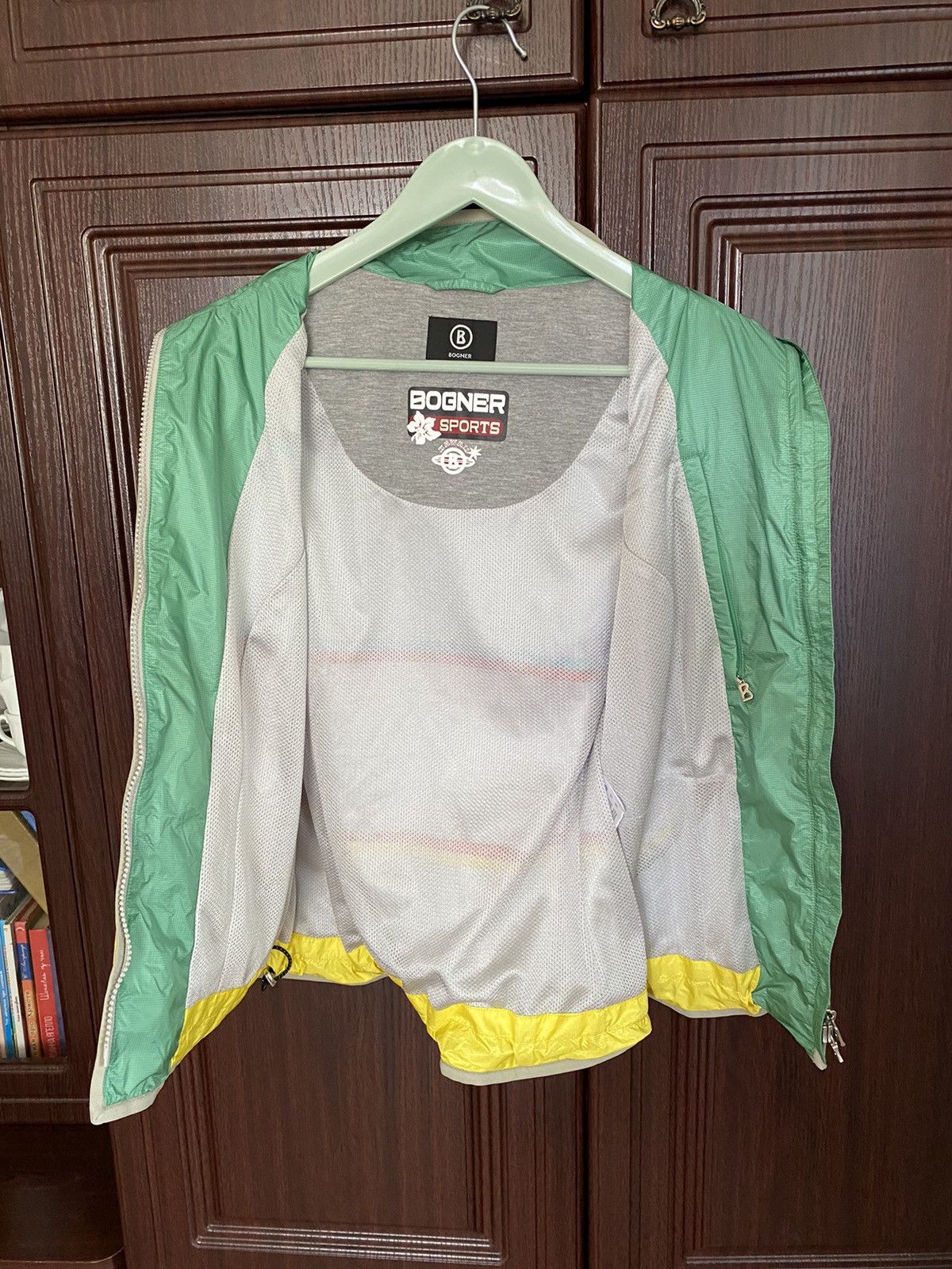 Bogner Bogner Golf Zola Vest WMNS Hawaii Sports Jacket Size M / US 6-8 / IT 42-44 - 6 Thumbnail