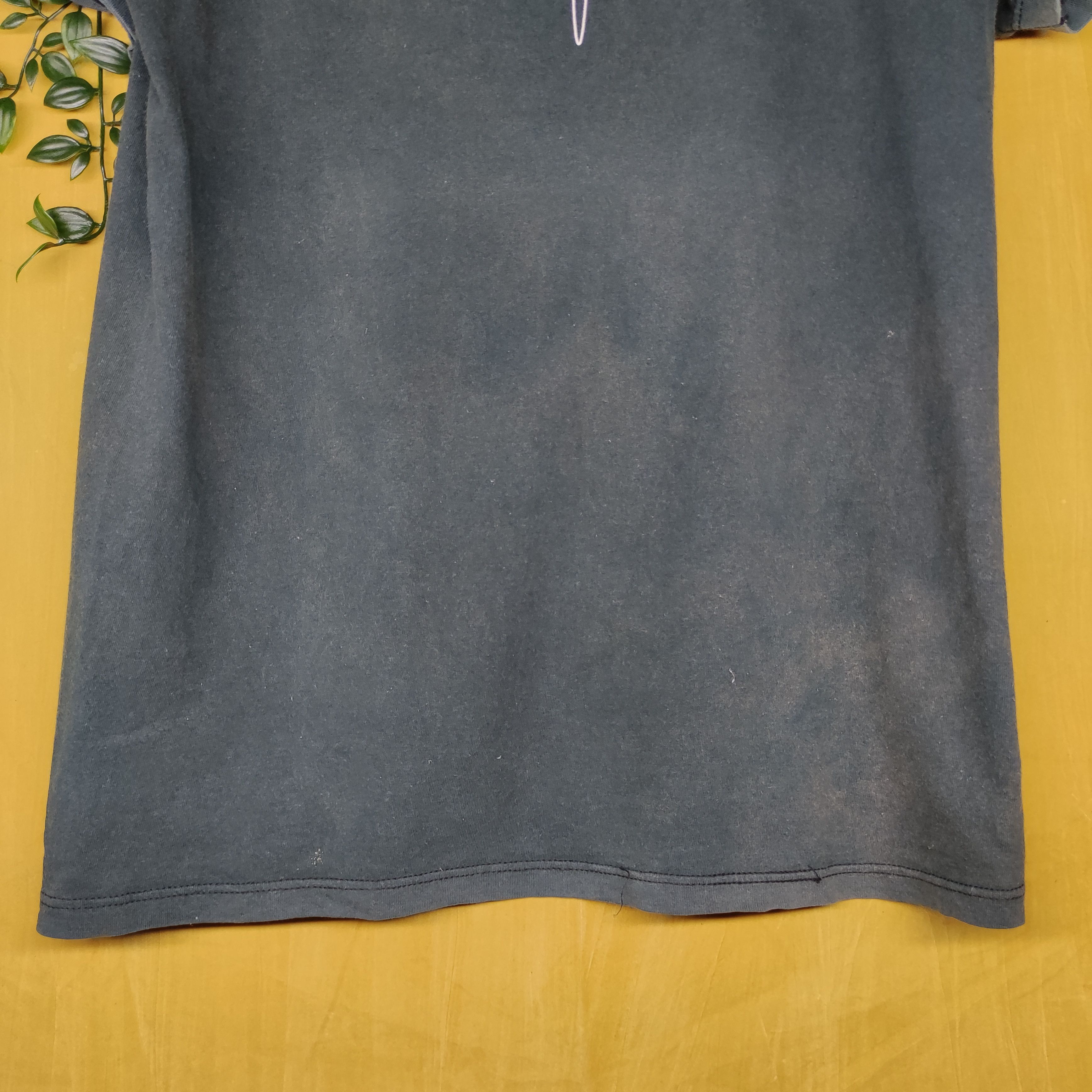 Alien Workshop Vtg 90s BESCHWA T-Shirt Alien Streetwear faded Tee Size US M / EU 48-50 / 2 - 5 Thumbnail