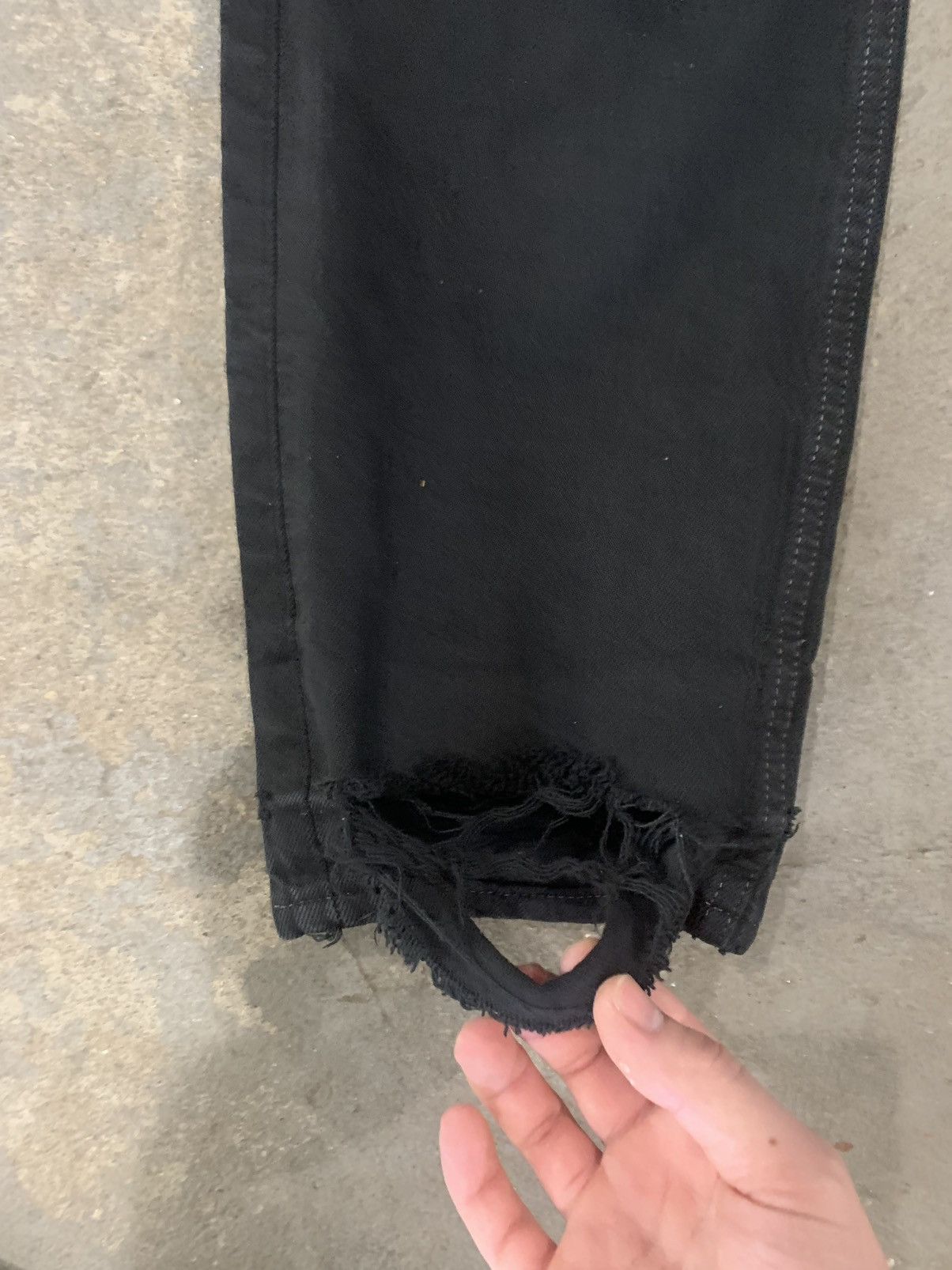 Levi's Vintage Clothing × Unsound Rags × Vintage Vintage black Levi’s 501 overdyed (unsound rags) Size US 32 / EU 48 - 4 Thumbnail