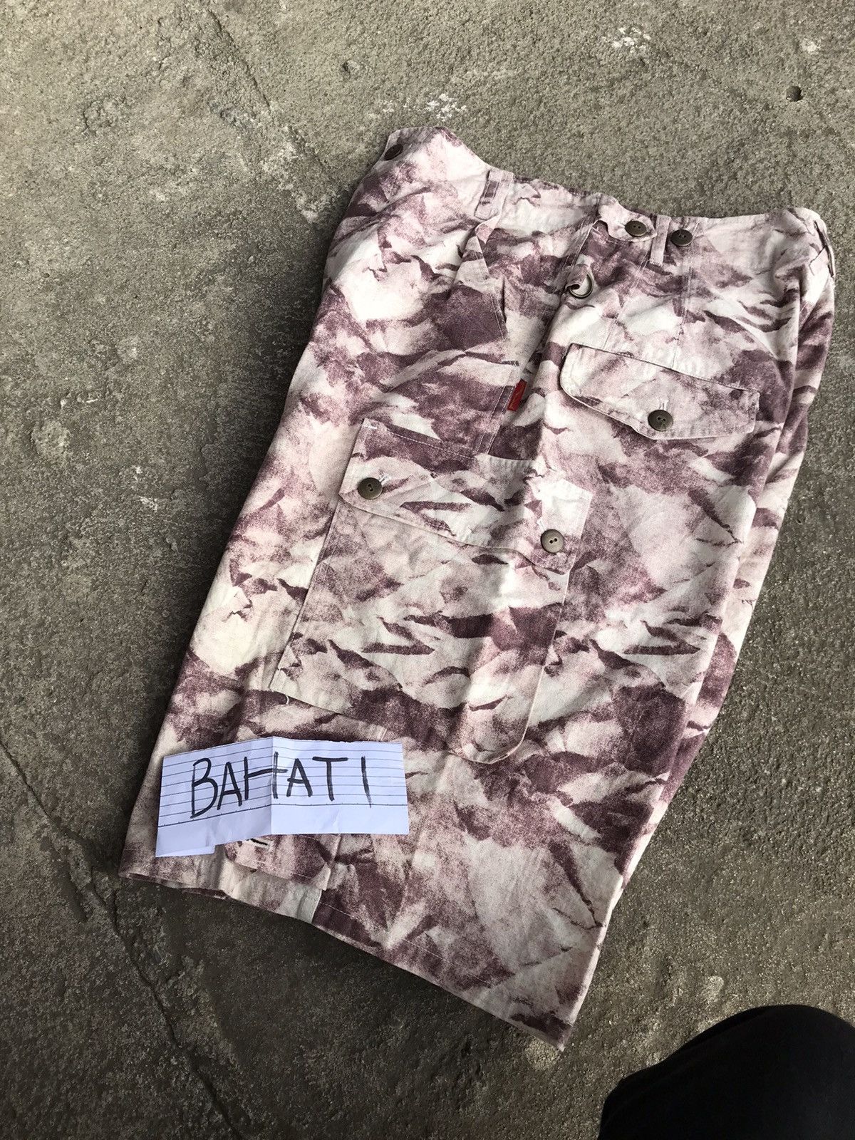 20471120 × Beauty Beast × Japanese Brand Beauty Beast Abstract Print Cargo Pants Size US 34 / EU 50 - 4 Thumbnail