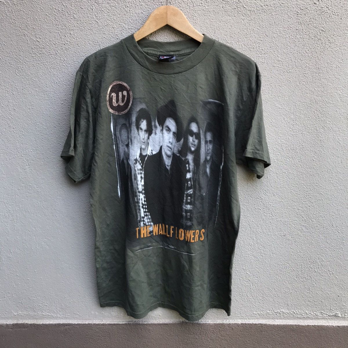 Band Tees Vintage 90s THE WALLFLOWERS band tee Size US L / EU 52-54 / 3 - 1 Thumbnail
