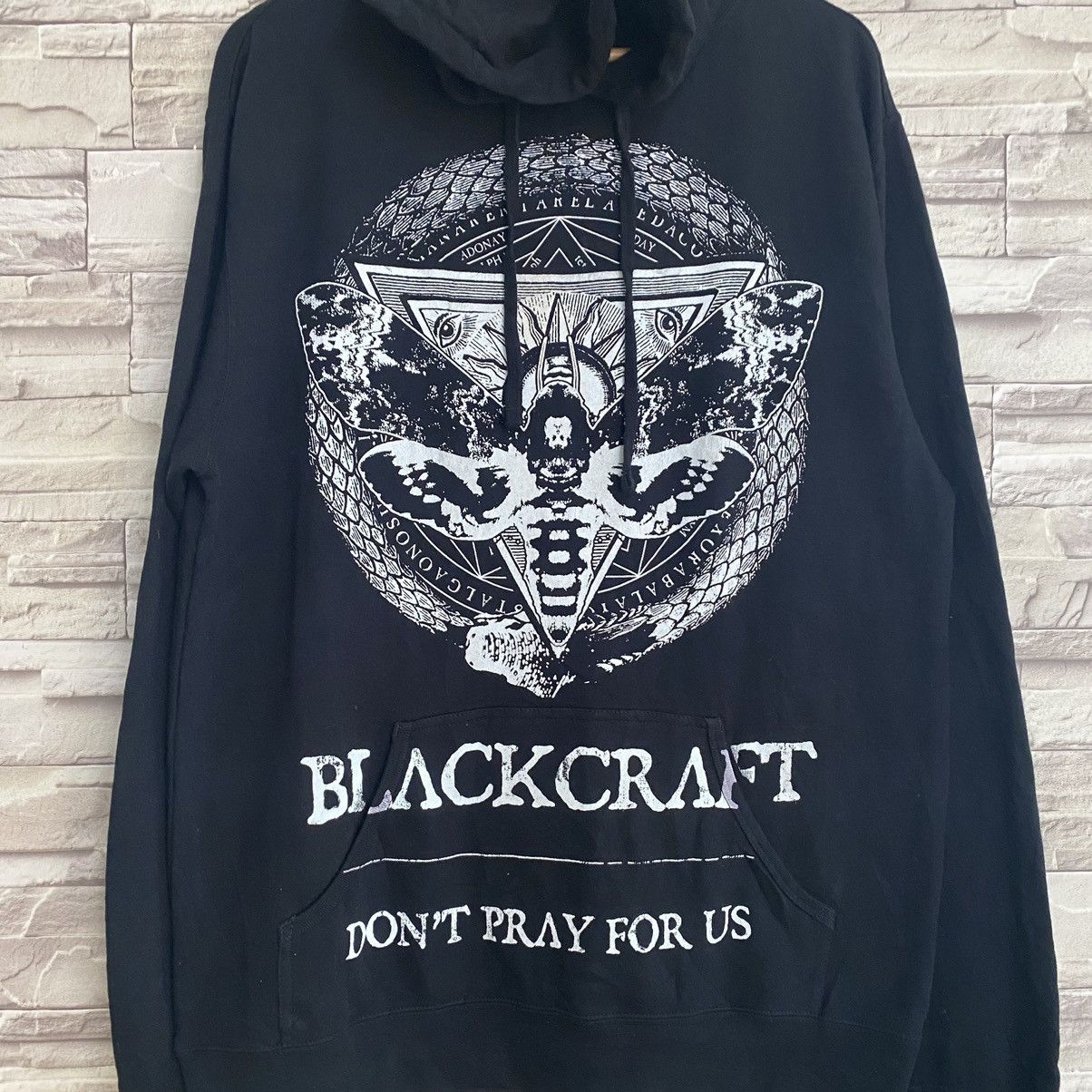 Independent Truck Co. Black Craft Hoodie 'Dont pray for us' Size US L / EU 52-54 / 3 - 4 Thumbnail
