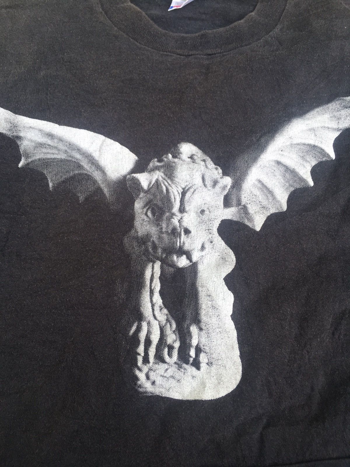 Vintage RARE Vintage Gargoyles sculpture tshirt Size US XL / EU 56 / 4 - 5 Thumbnail