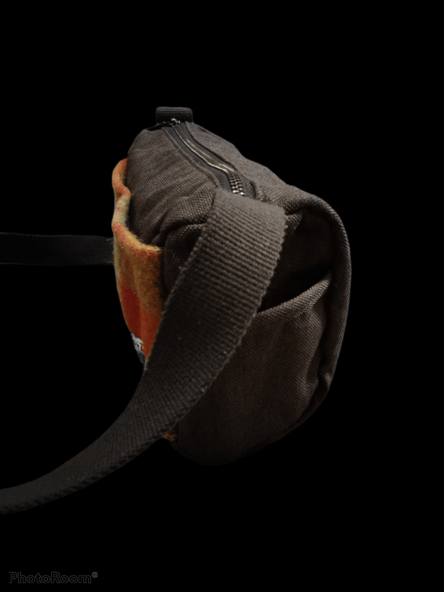Harris Tweed JAPANESE BRAND HARRIS TWEED X CEON SLING/CROSSBODY BAG Size ONE SIZE - 3 Thumbnail