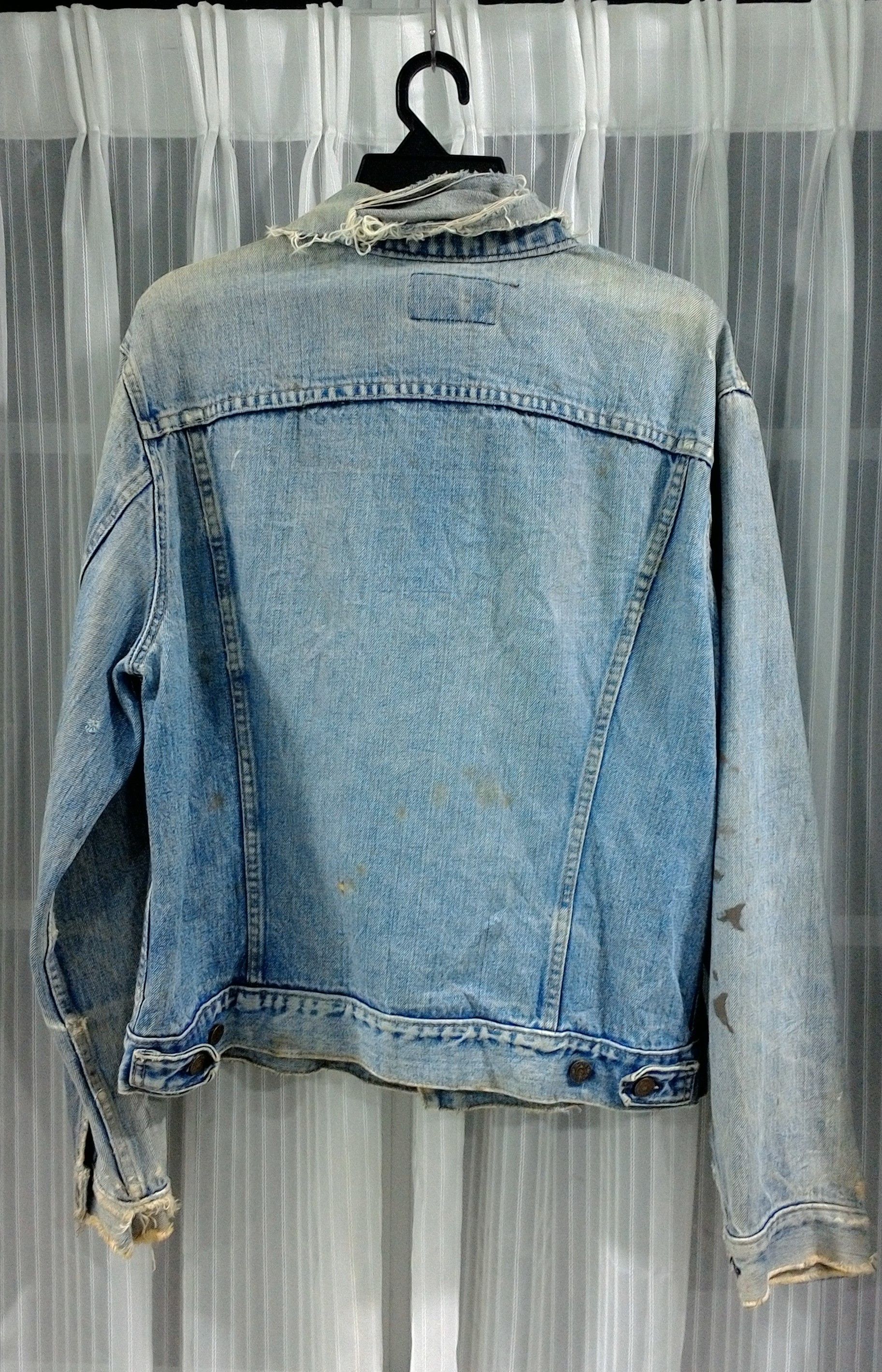 Japanese Brand Vintage Levi's Made in usa Distressed Denim Jacket Size US M / EU 48-50 / 2 - 3 Thumbnail