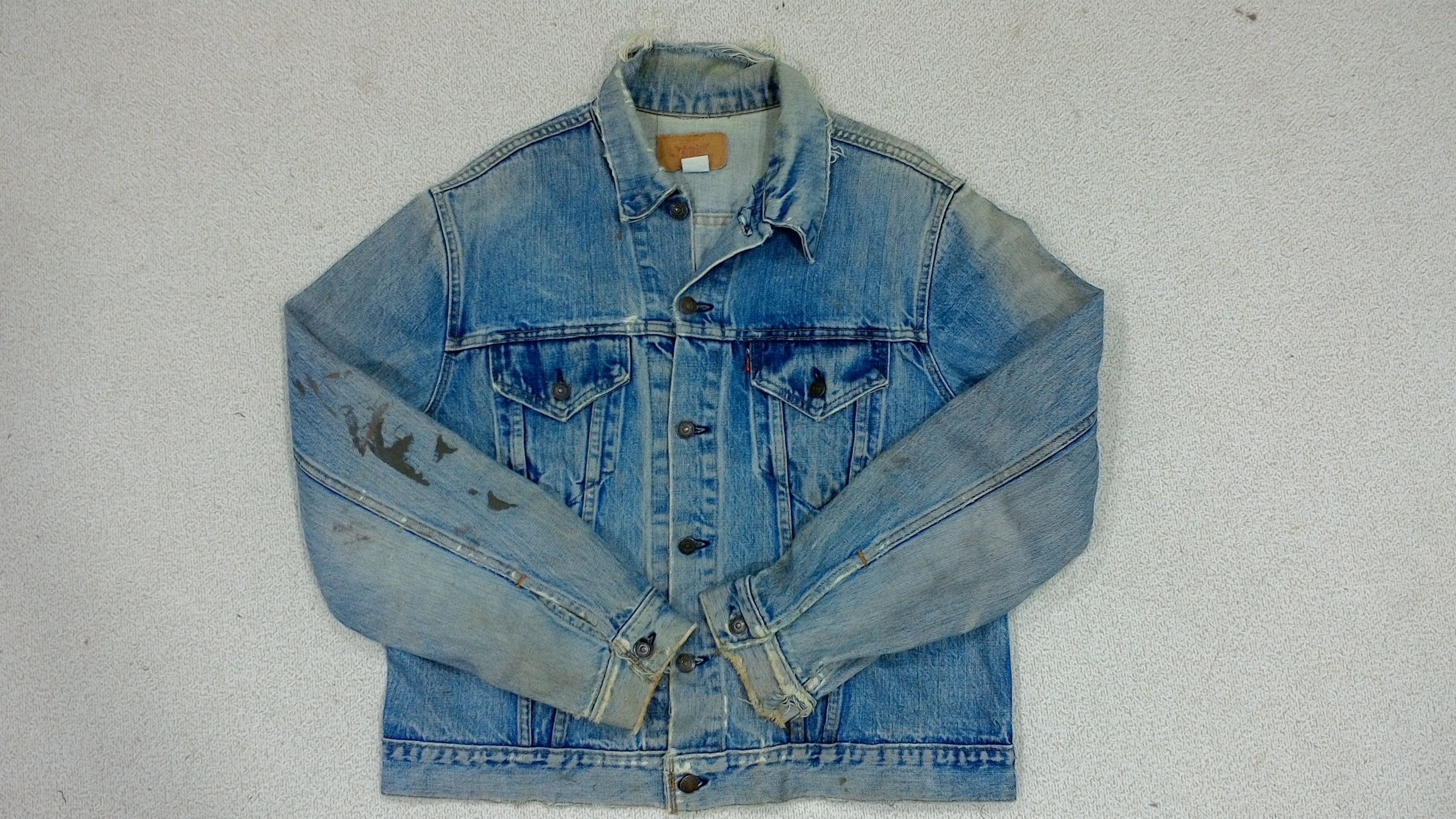 Japanese Brand Vintage Levi's Made in usa Distressed Denim Jacket Size US M / EU 48-50 / 2 - 6 Thumbnail