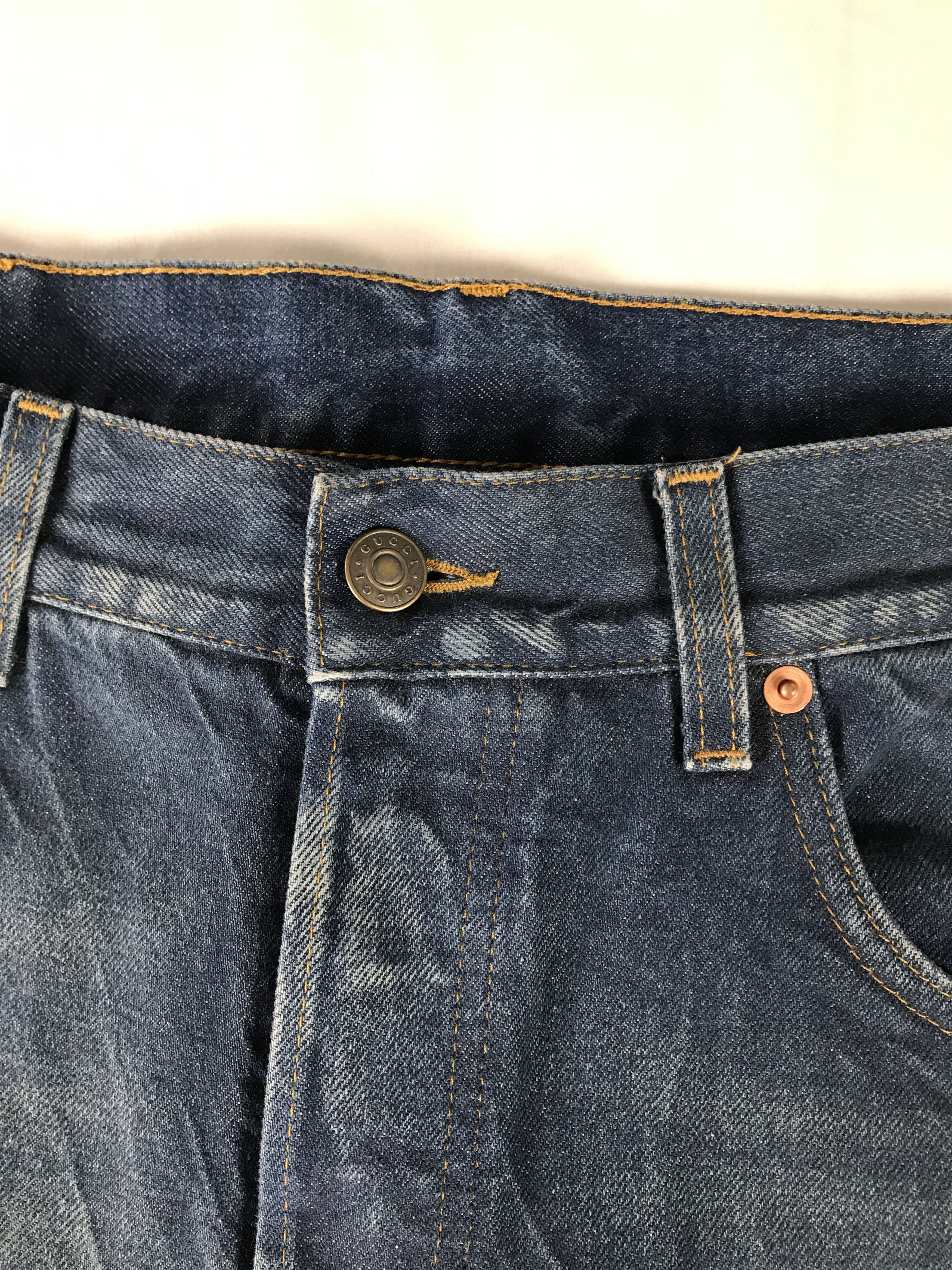 Gucci Gucci Blue Jeans With Red Embroidered Text Size US 34 / EU 50 - 6 Thumbnail