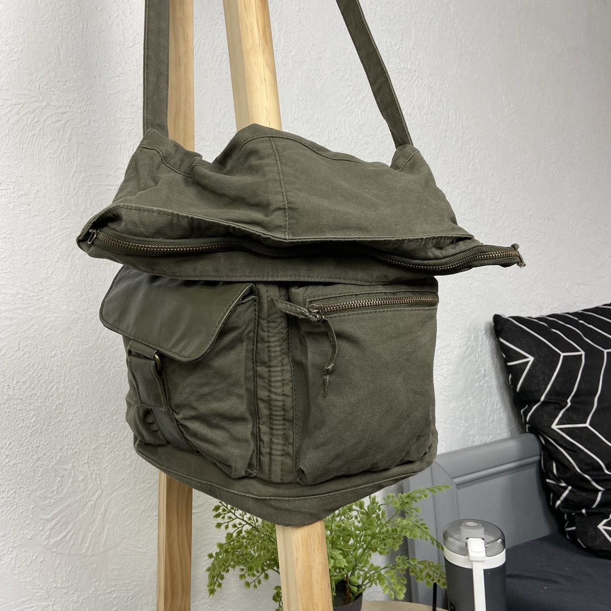Japanese Brand BAGGY TRANSFORMER RARE MULTIPOCKET CROSSBODY BAG - № 6029 Size ONE SIZE - 2 Thumbnail