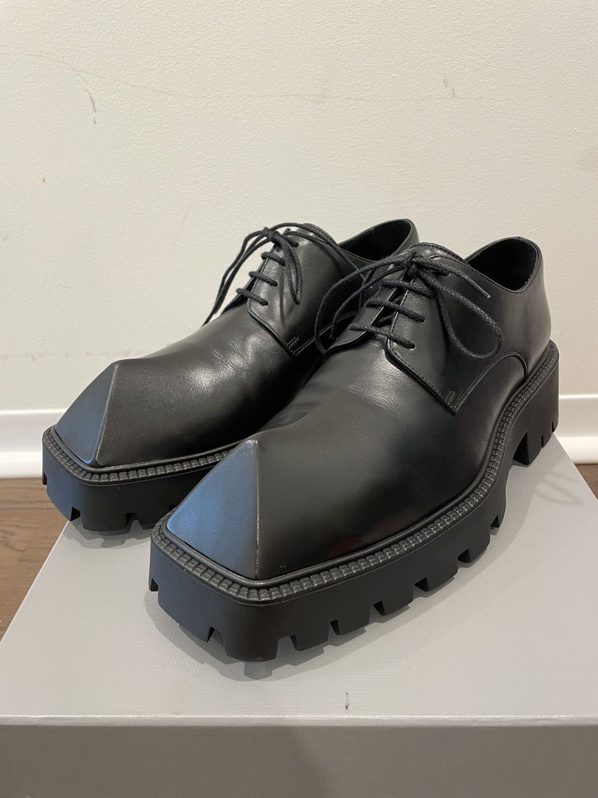 正規通販商品 BALENCIAGA RHINO darby shoes メンズ | bca.edu.gr