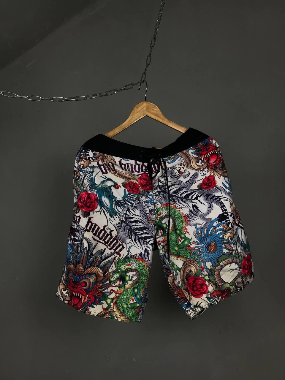 Other Big Buddha crazy multicolor overprinted shorts Size US 34 / EU 50 - 1 Thumbnail