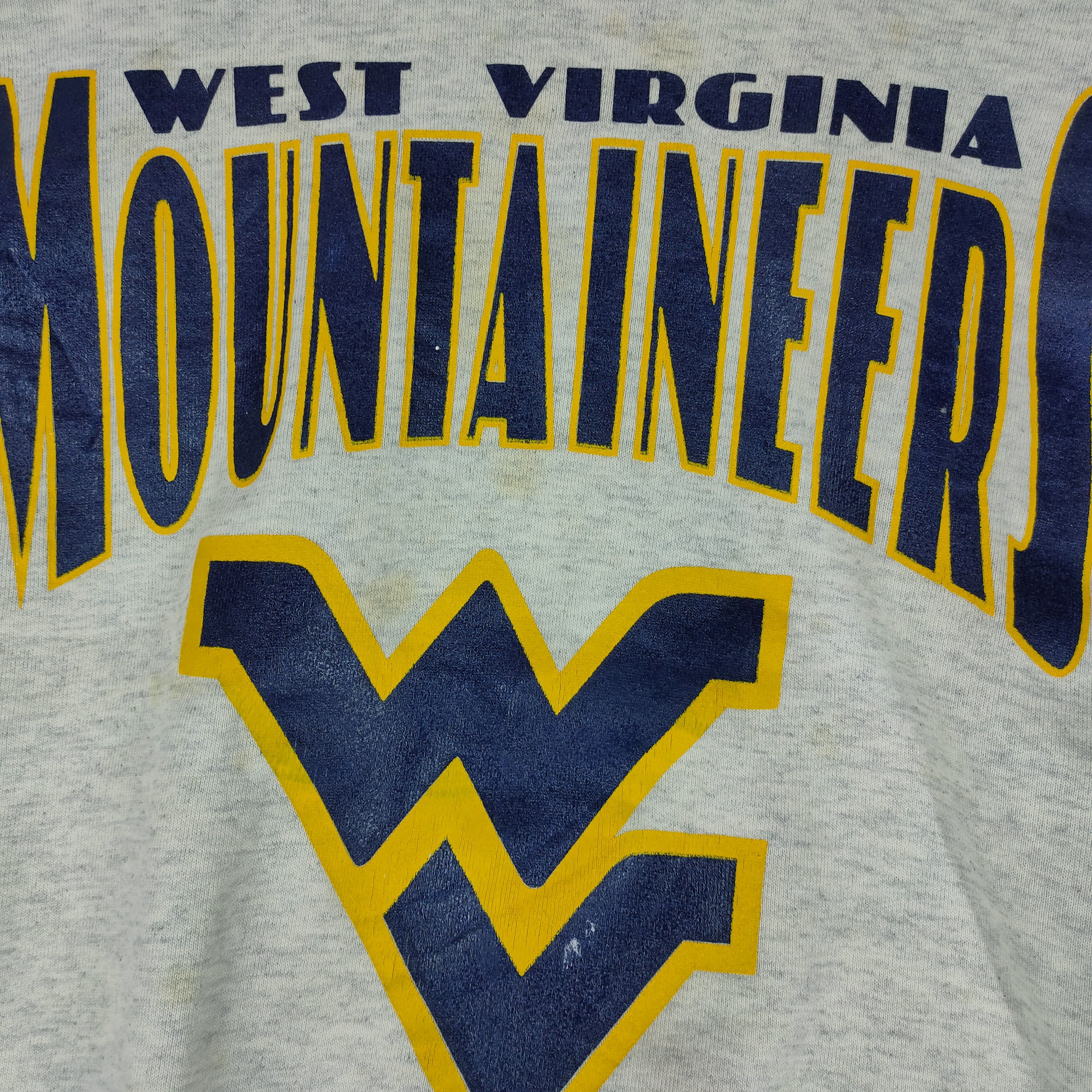 Nutmeg Vintage 90s WEST VIRGINIA MOUNTAINEERS Spellout Sweatshirt Size US XL / EU 56 / 4 - 2 Thumbnail