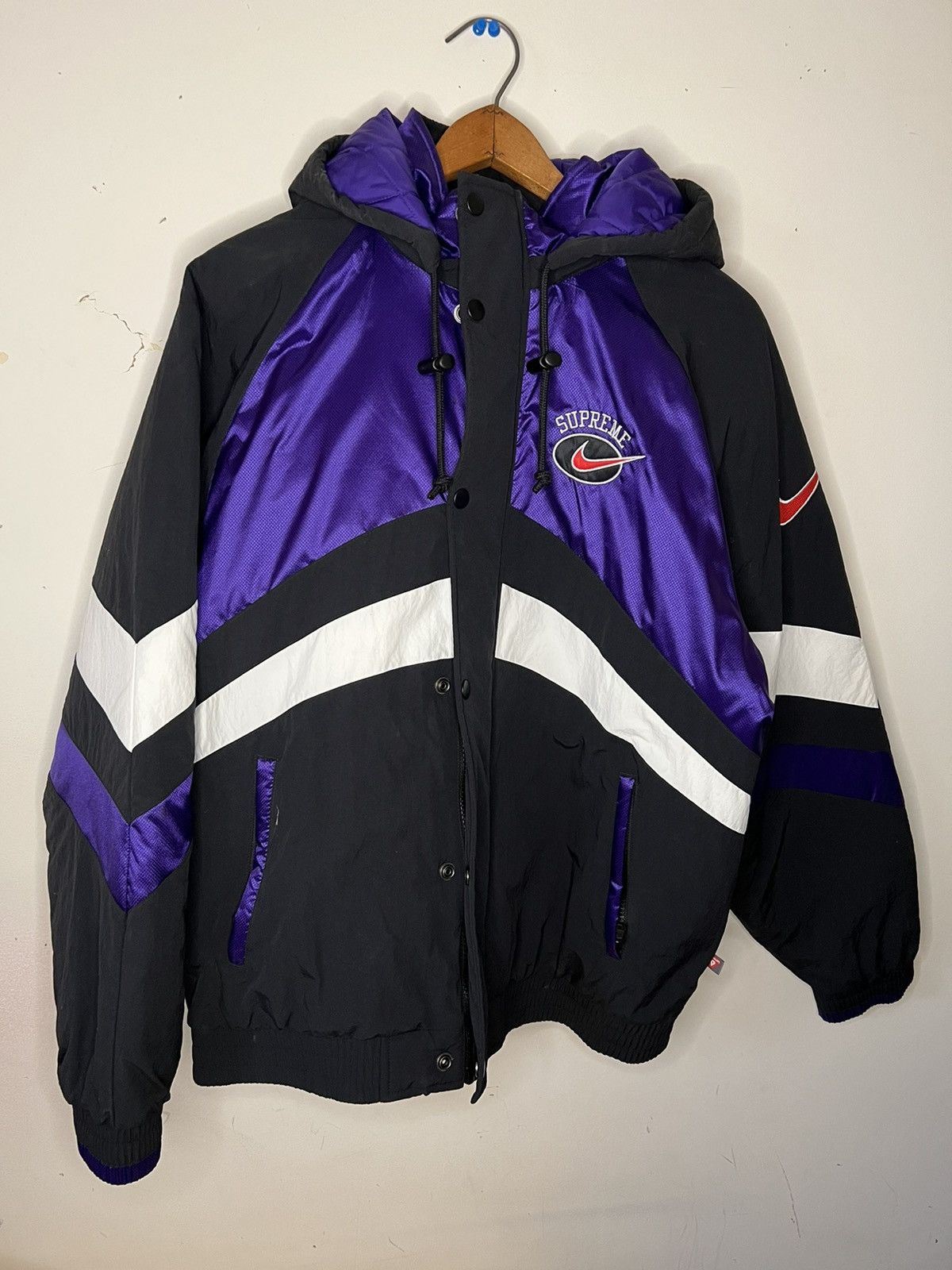 Supreme nike purple jacket hotsell