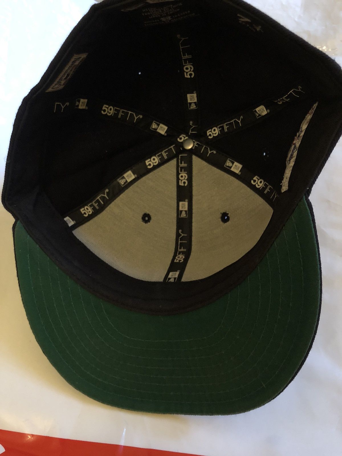 MLB FINAL PRICE DROP New Era New York Yankees 7 1/4 Size ONE SIZE - 3 Thumbnail