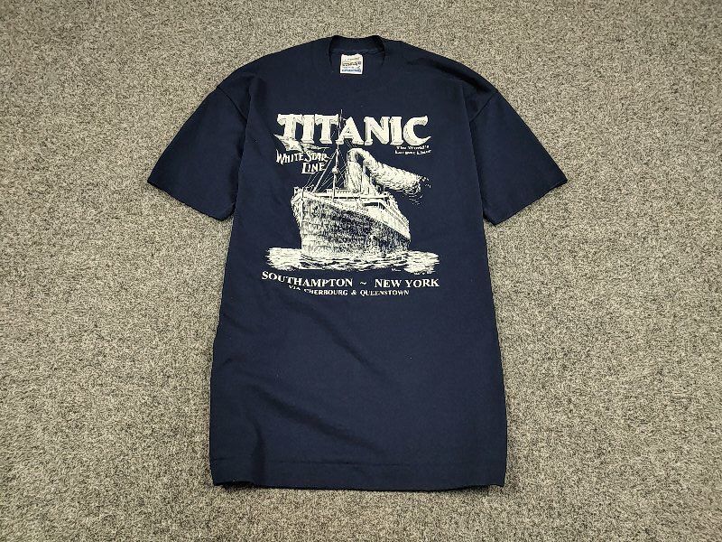 Vintage Vintage 97's Titanic White Star Line Navy Print Tee T-Shirt Size US L / EU 52-54 / 3 - 2 Thumbnail