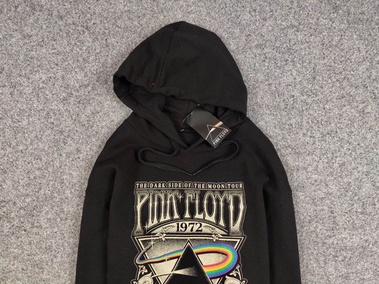 Band Tees Vintage Pink Floyd Carnegie Hall Posters Black Blank Hoodie Size US M / EU 48-50 / 2 - 8 Thumbnail
