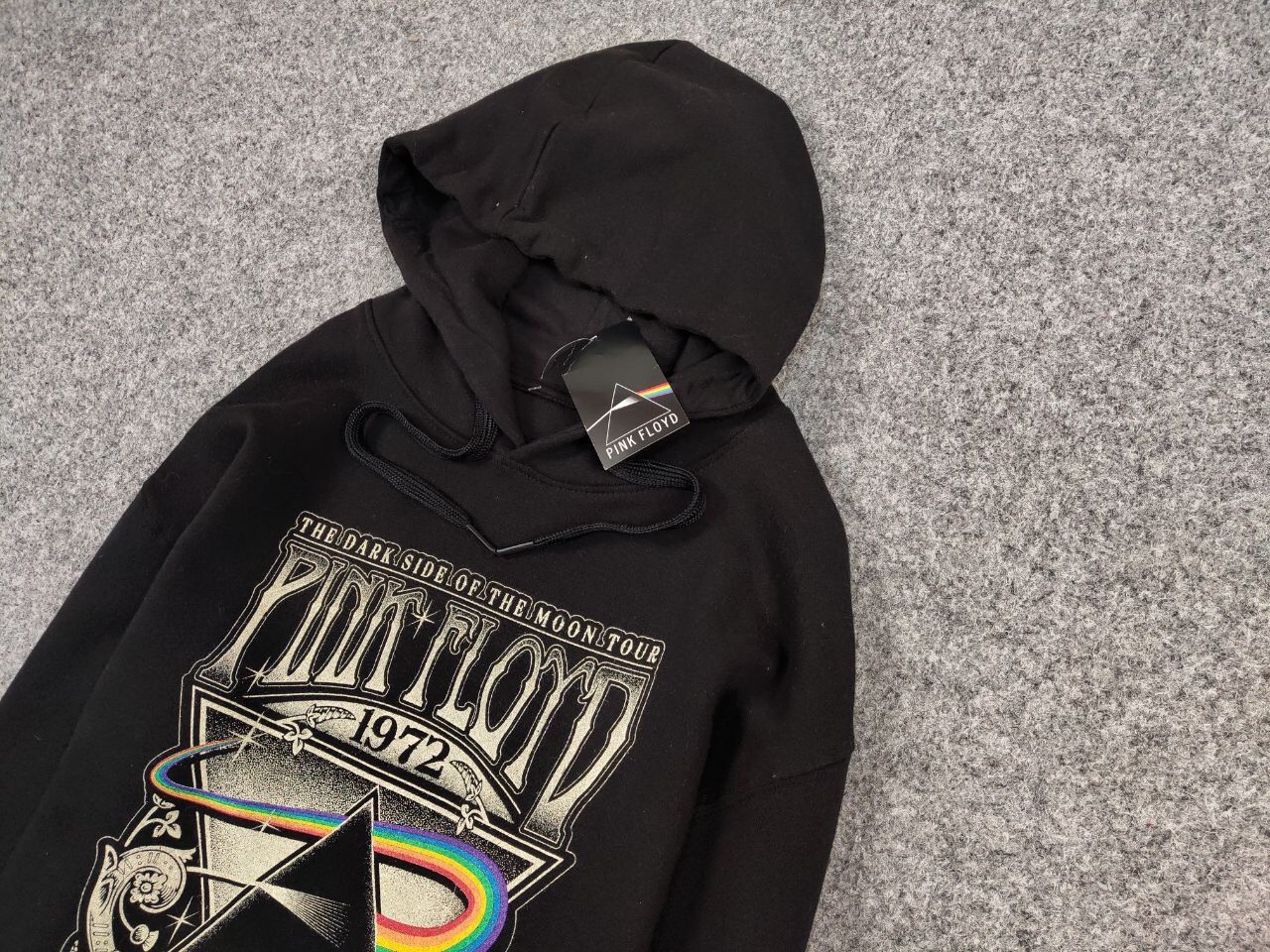 Band Tees Vintage Pink Floyd Carnegie Hall Posters Black Blank Hoodie Size US M / EU 48-50 / 2 - 4 Thumbnail