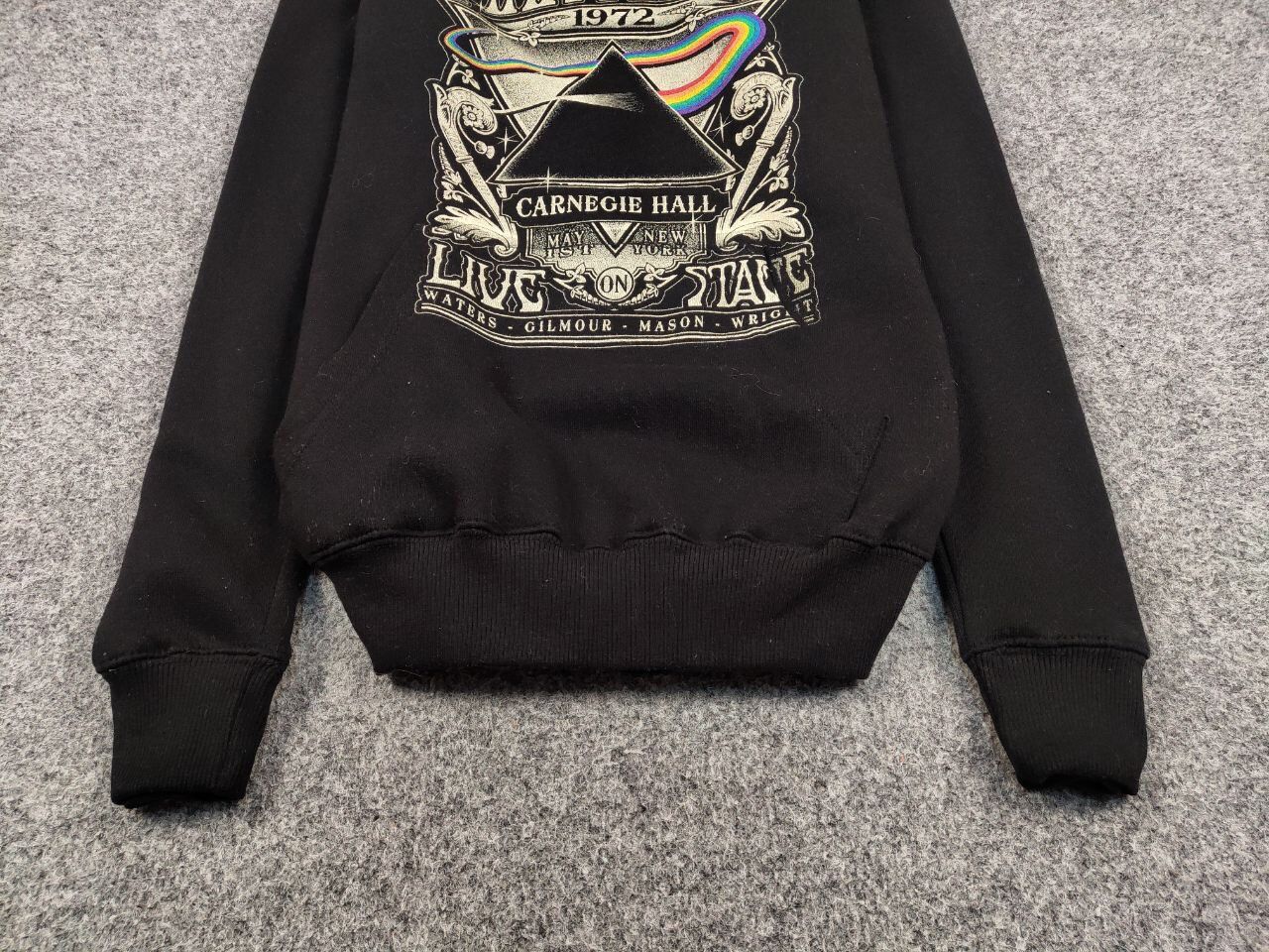 Band Tees Vintage Pink Floyd Carnegie Hall Posters Black Blank Hoodie Size US M / EU 48-50 / 2 - 9 Thumbnail
