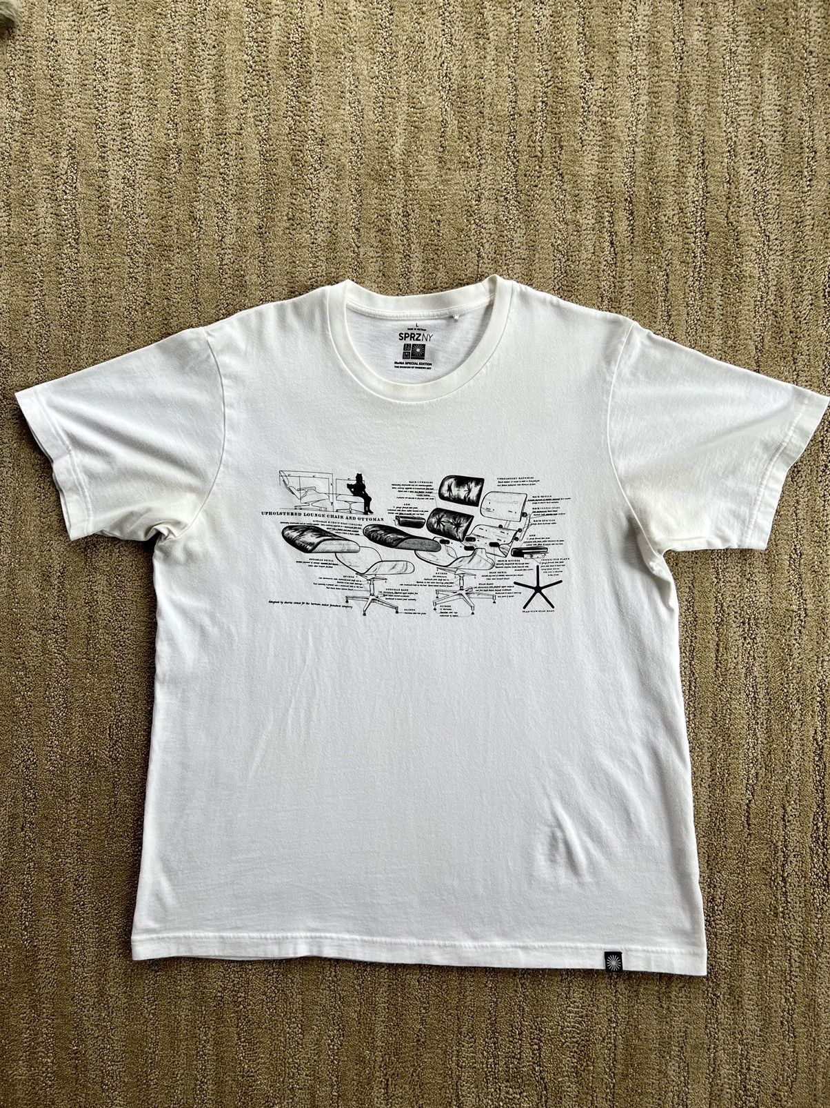 MoMA Uniqlo MoMA Eames Chair T Shirt Size US L / EU 52-54 / 3 - 1 Preview