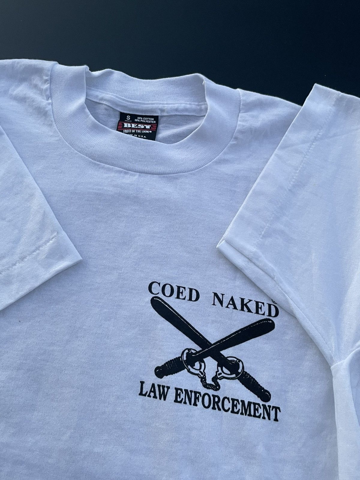 Vintage 90s Coed Naked Law Enforcement T-Shirt Single Stitch Vintage Size US S / EU 44-46 / 1 - 1 Thumbnail