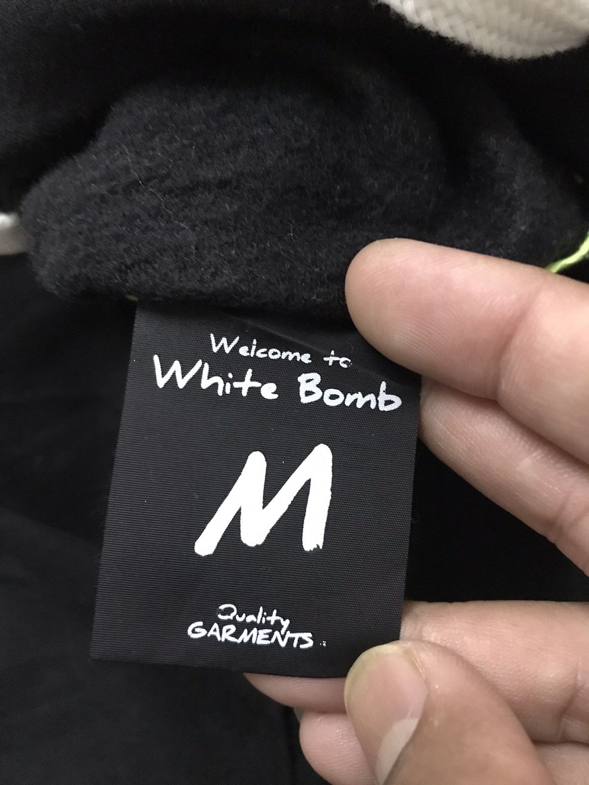 Designer × Japanese Brand WHITE BOMB HOODIE SWEATSHIRT Size US M / EU 48-50 / 2 - 10 Thumbnail