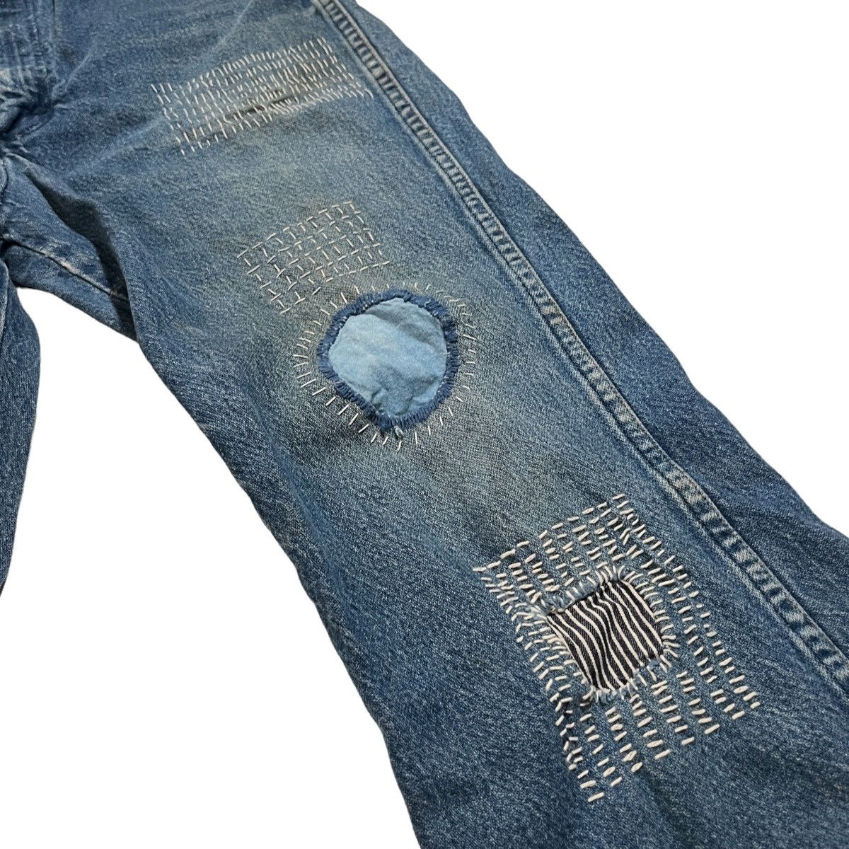 Vintage Vintage Wrangler 936DEN Patched Jeans Size US 31 - 3 Thumbnail