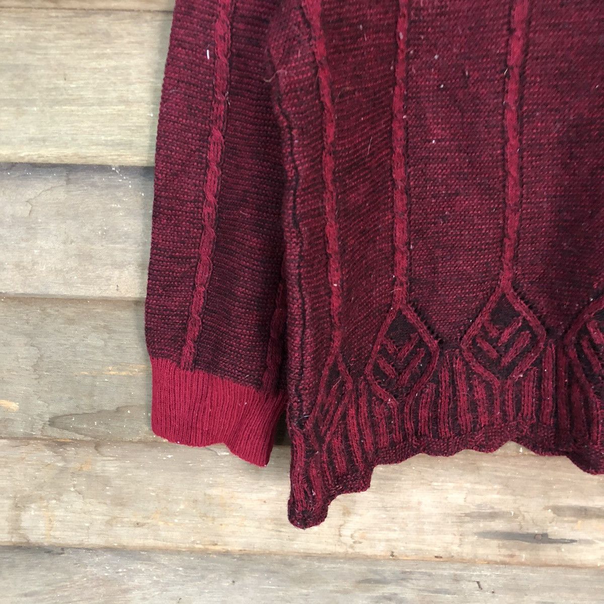 Vintage Harmony Maroon aran isle Knitwear #H068 Size US S / EU 44-46 / 1 - 4 Thumbnail