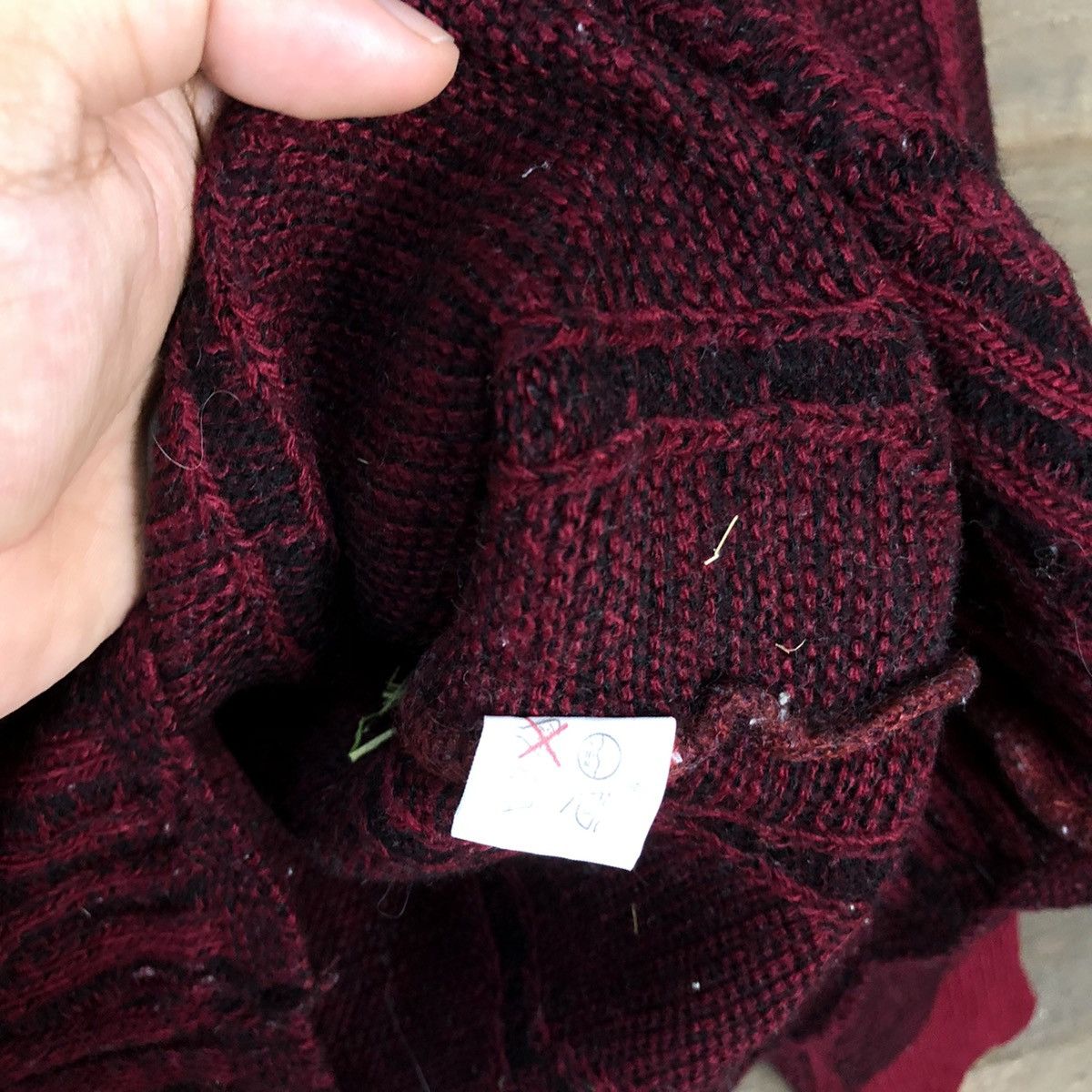 Vintage Harmony Maroon aran isle Knitwear #H068 Size US S / EU 44-46 / 1 - 7 Thumbnail