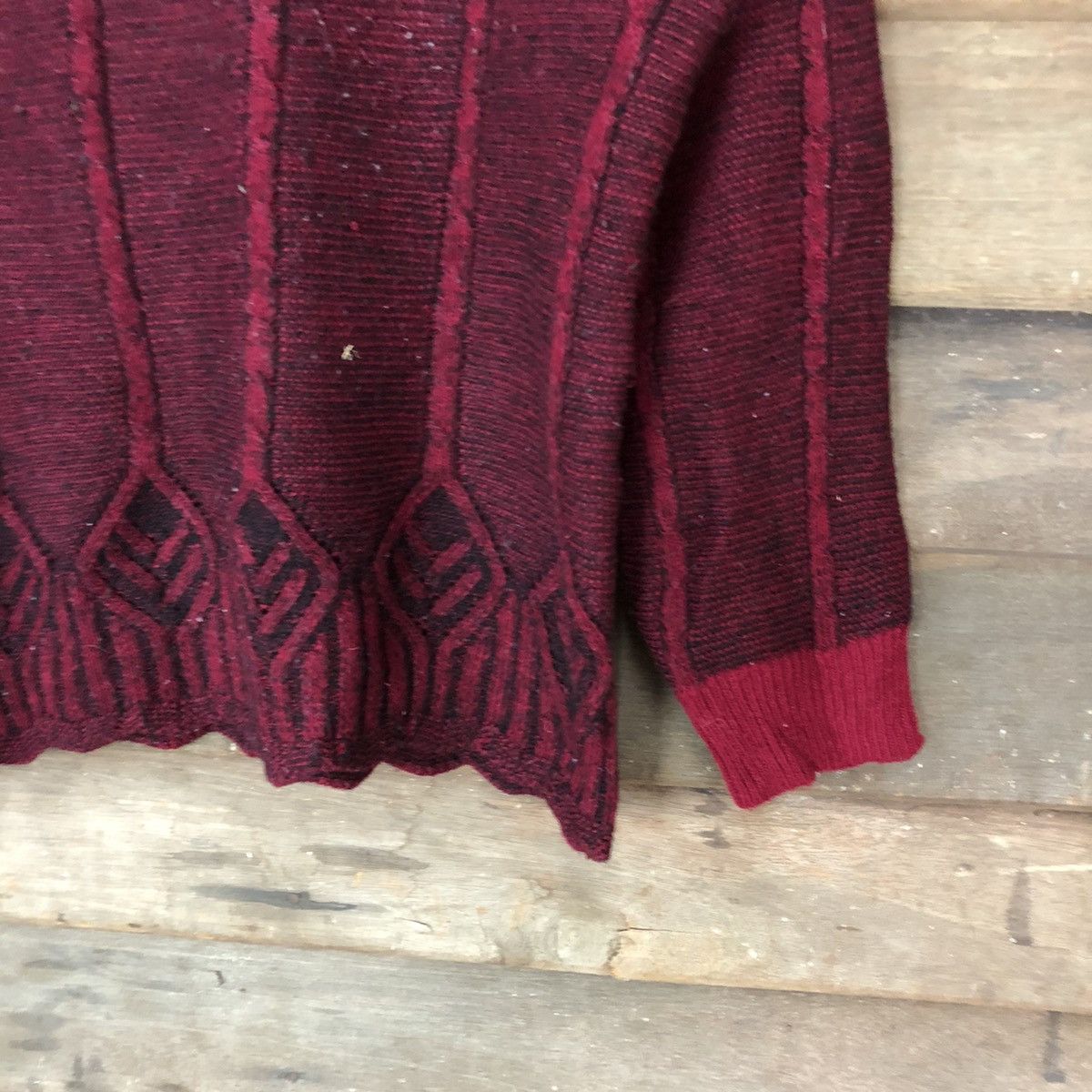 Vintage Harmony Maroon aran isle Knitwear #H068 Size US S / EU 44-46 / 1 - 5 Thumbnail